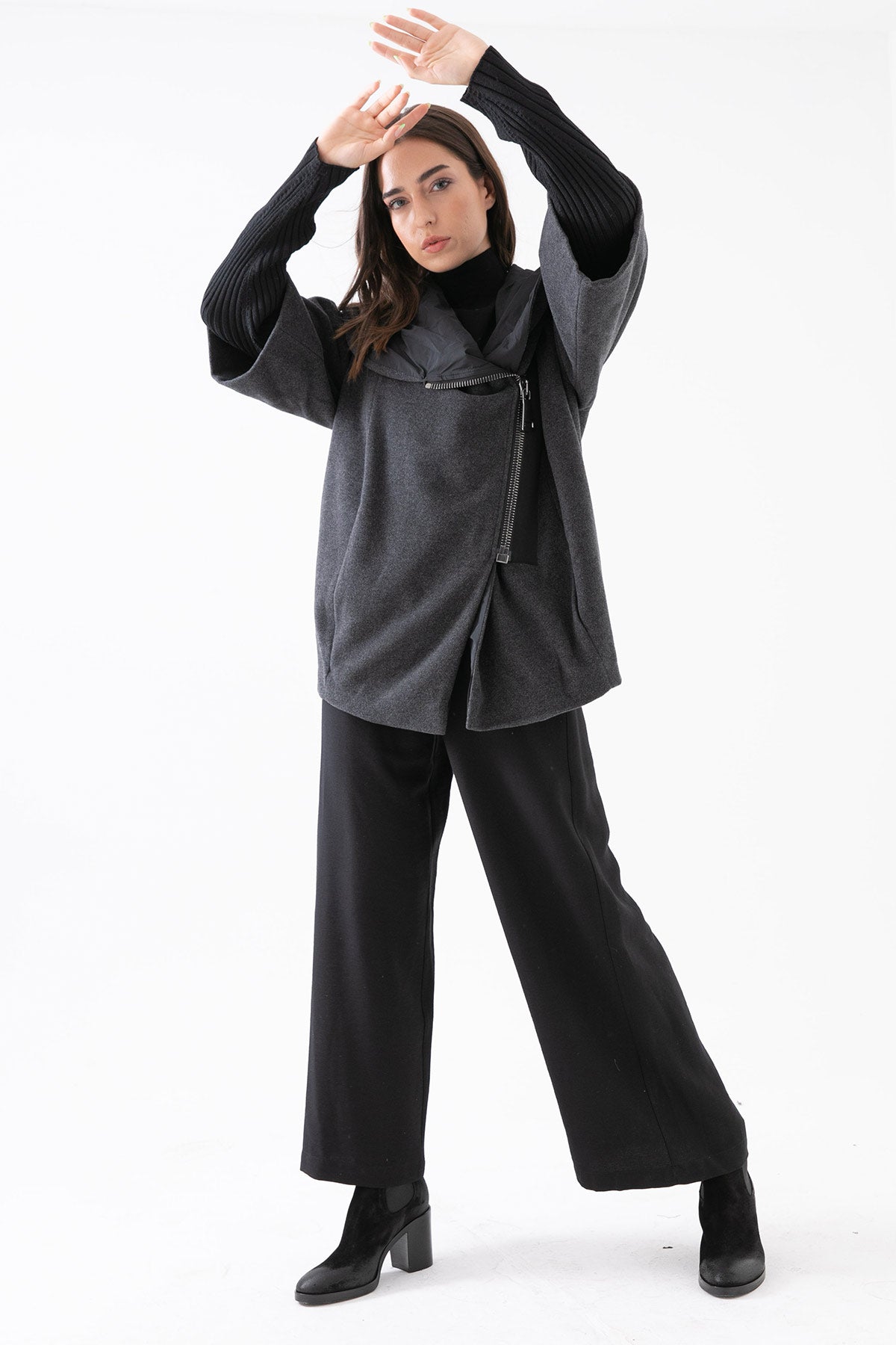 Crea Concept Asimetrik Fermuar Kabarık Yaka Yün Kaban-Libas Trendy Fashion Store