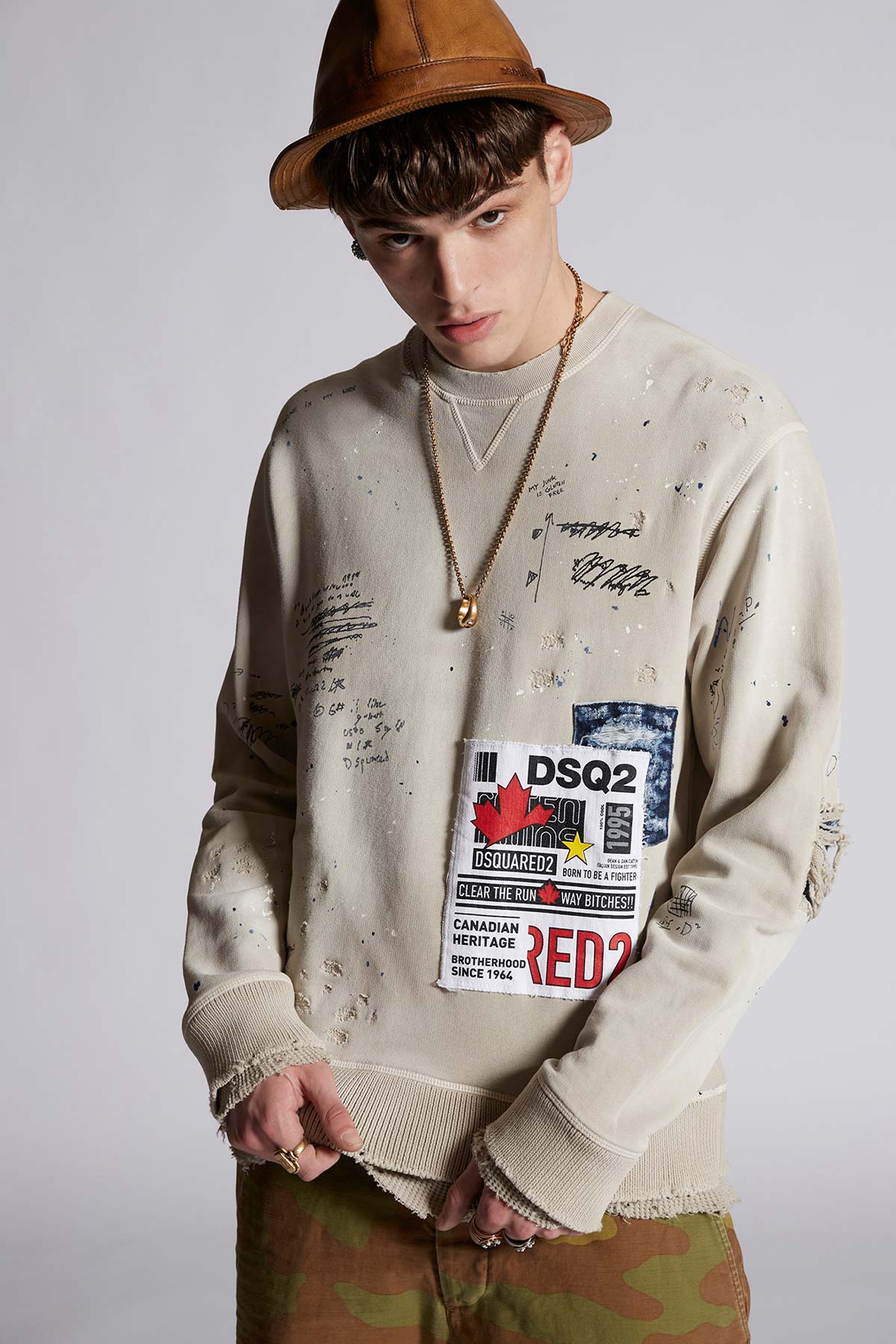 Dsquared Eskitme Detaylı Yuvarlak Yaka Sweatshirt-Libas Trendy Fashion Store