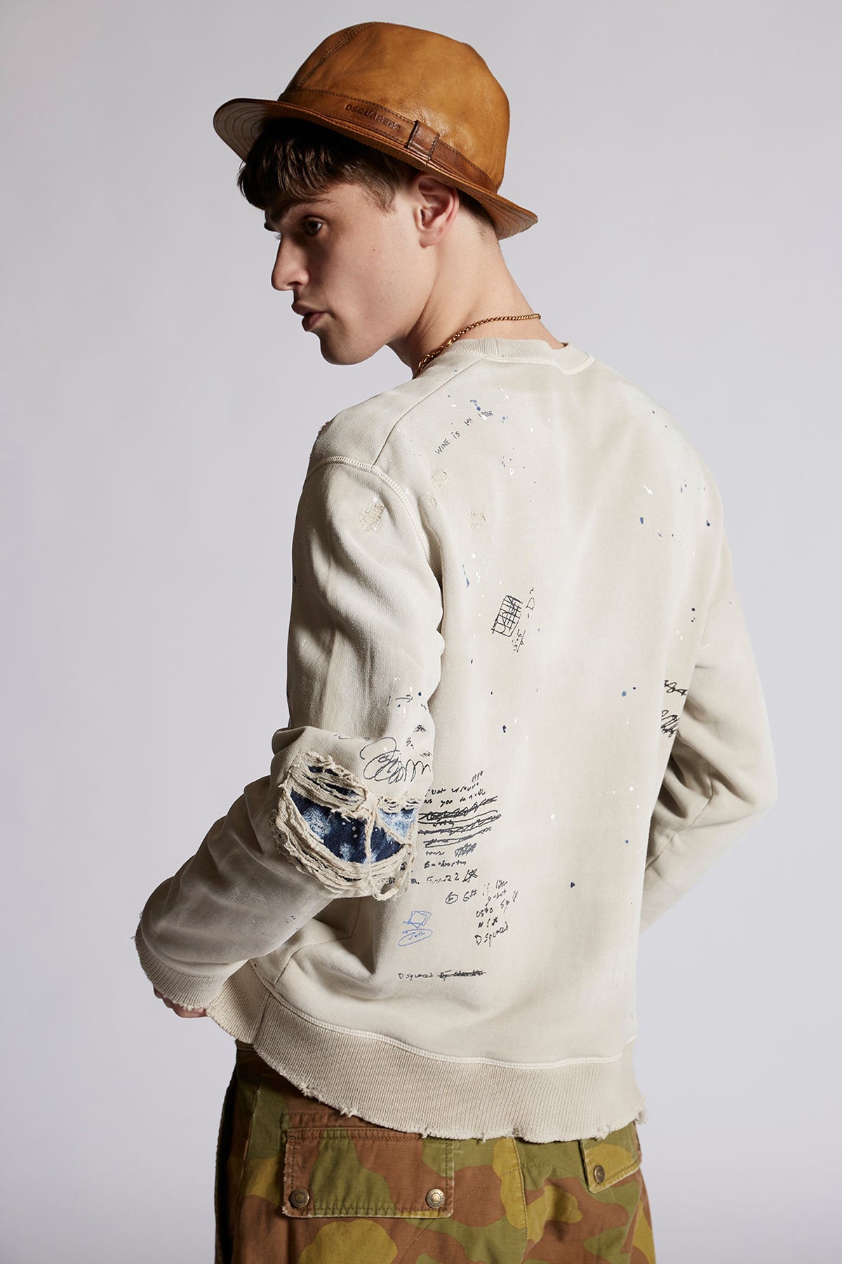 Dsquared Eskitme Detaylı Yuvarlak Yaka Sweatshirt-Libas Trendy Fashion Store