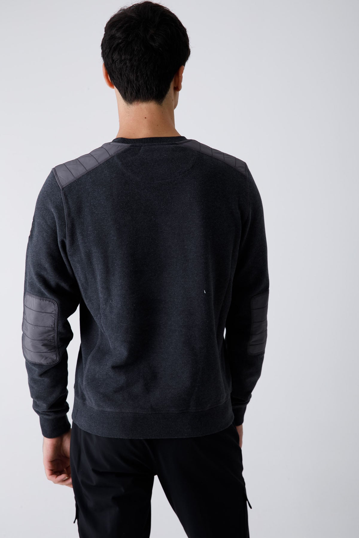 Belstaff Jarvis Yuvarlak Yaka Sweatshirt-Libas Trendy Fashion Store