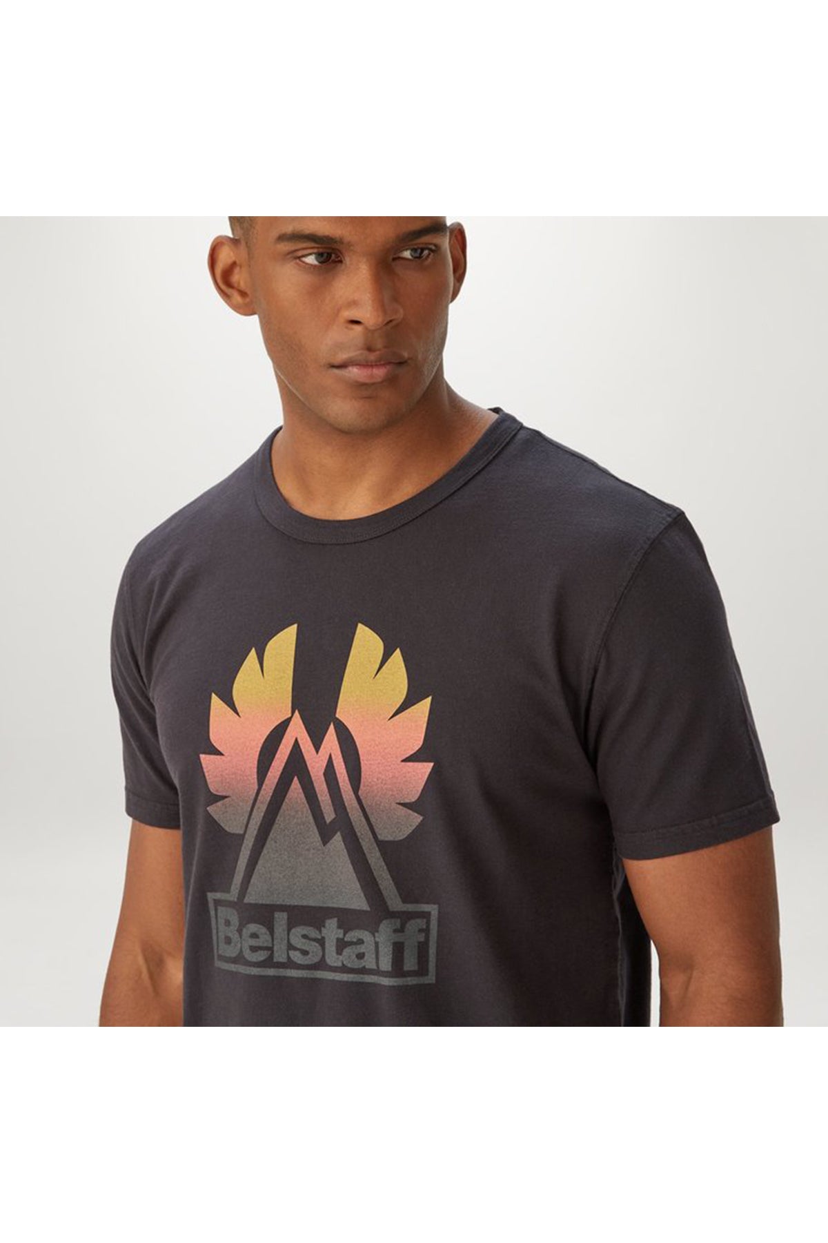 Belstaff Mountain Logolu Vintage T-shirt-Libas Trendy Fashion Store