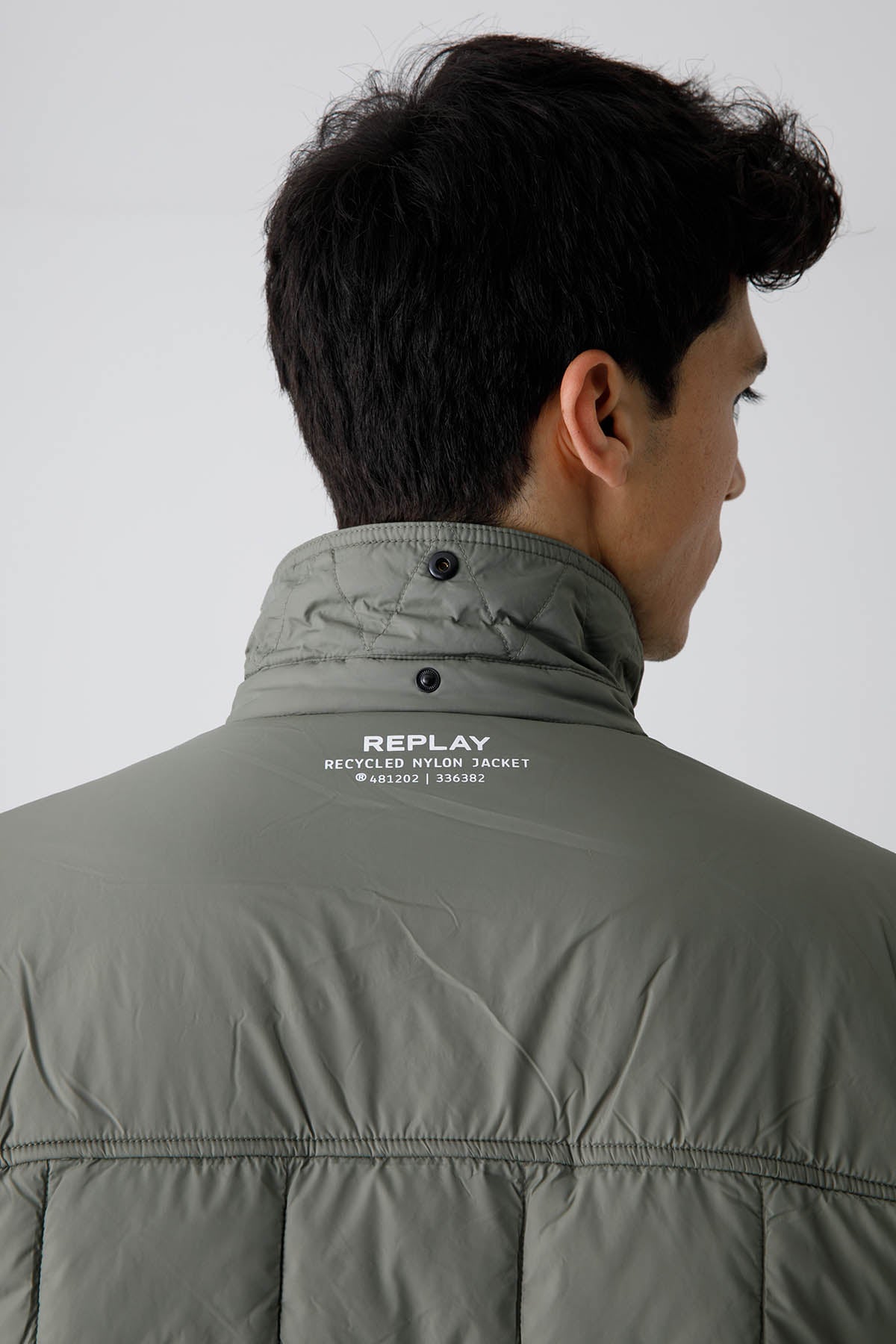 Replay Cep Detaylı İnce Puffer Ceket-Libas Trendy Fashion Store
