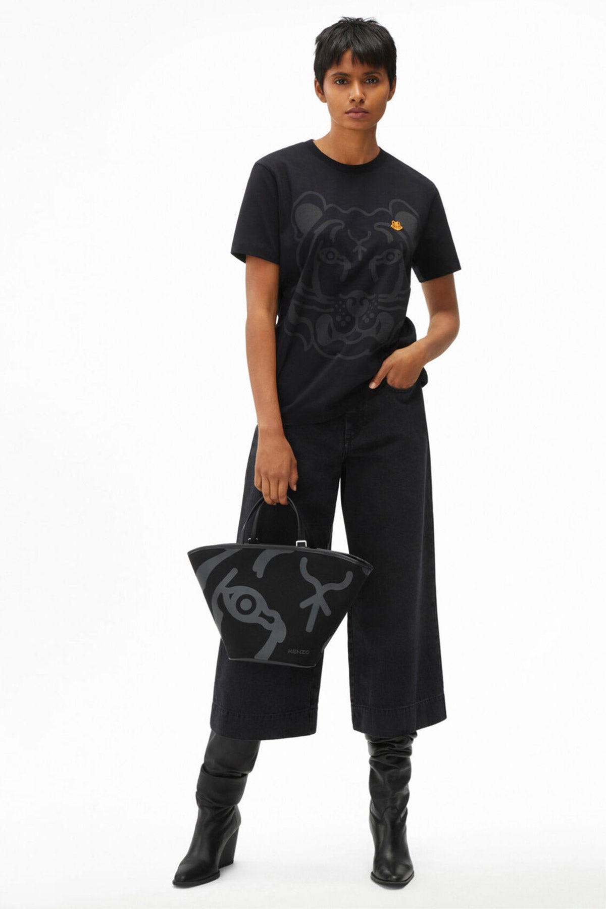 Kenzo Grafik Kaplan Logolu T-shirt-Libas Trendy Fashion Store