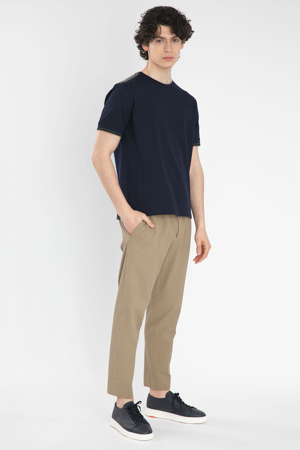 Herno Yuvarlak Yaka Logolu T-shirt-Libas Trendy Fashion Store