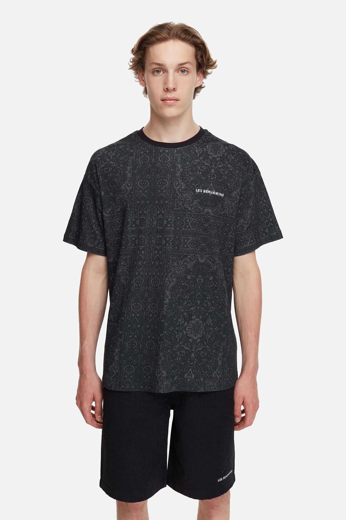 Les Benjamins Yuvarlak Yaka Desenli T-shirt-Libas Trendy Fashion Store