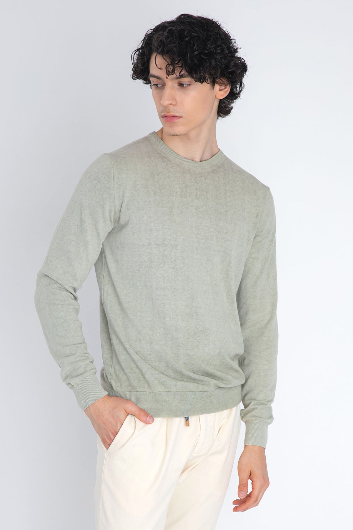 Fradi Yuvarlak Yaka Triko-Libas Trendy Fashion Store