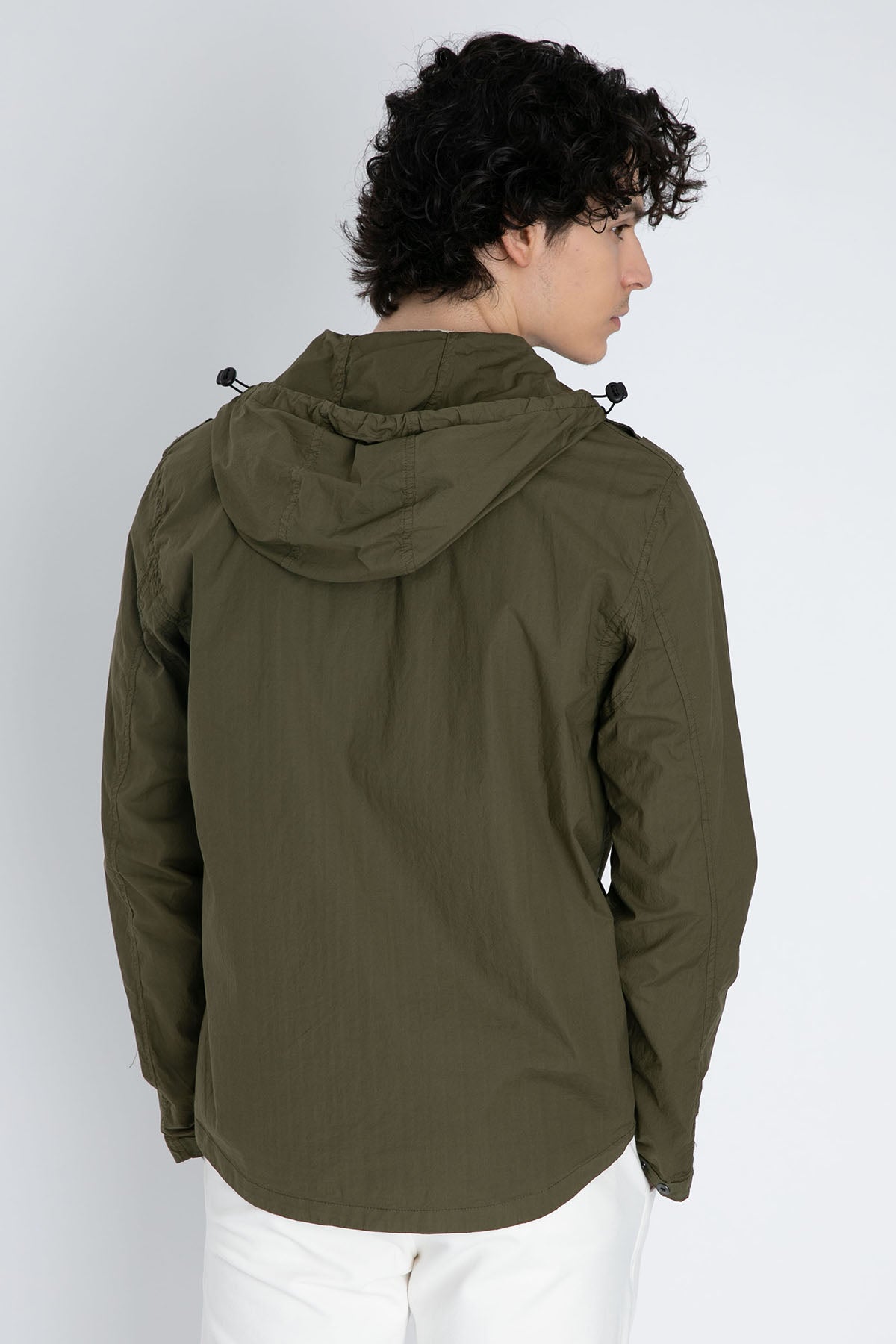 Fradi Cep Detaylı Fermuarlı Kapüşonlu İnce Spor Ceket-Libas Trendy Fashion Store