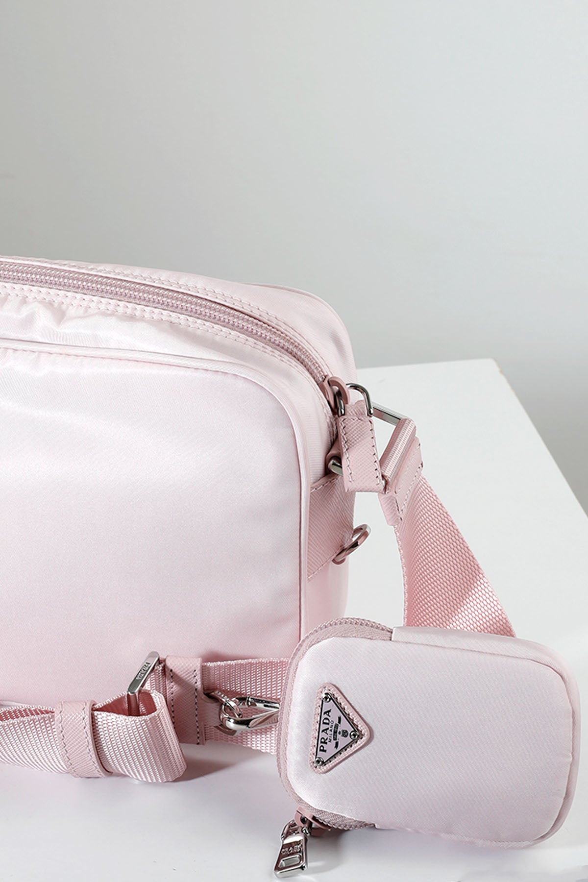 Prada Re-Nylon Omuz Çantası-Libas Trendy Fashion Store