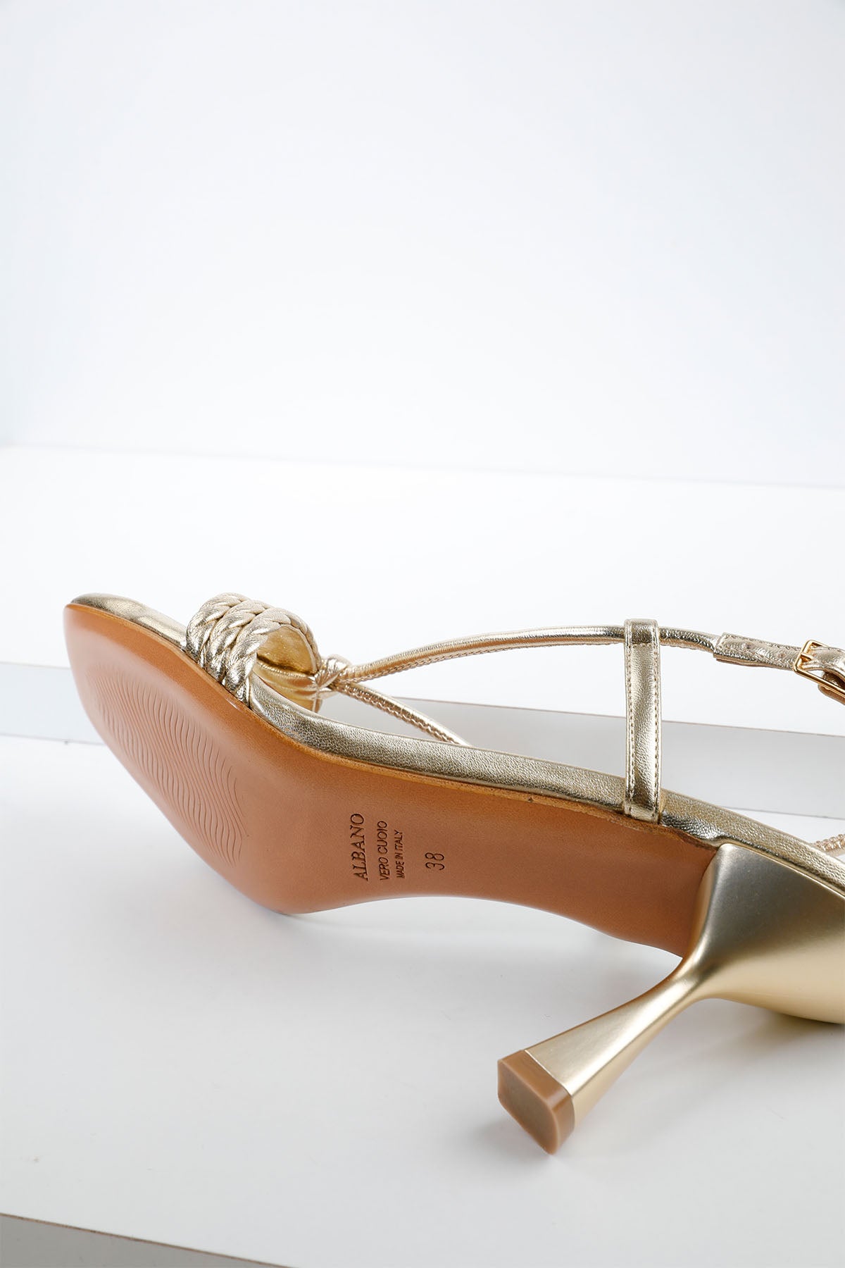 Albano Küt Burun Örgü Bantlı Deri Sandalet-Libas Trendy Fashion Store