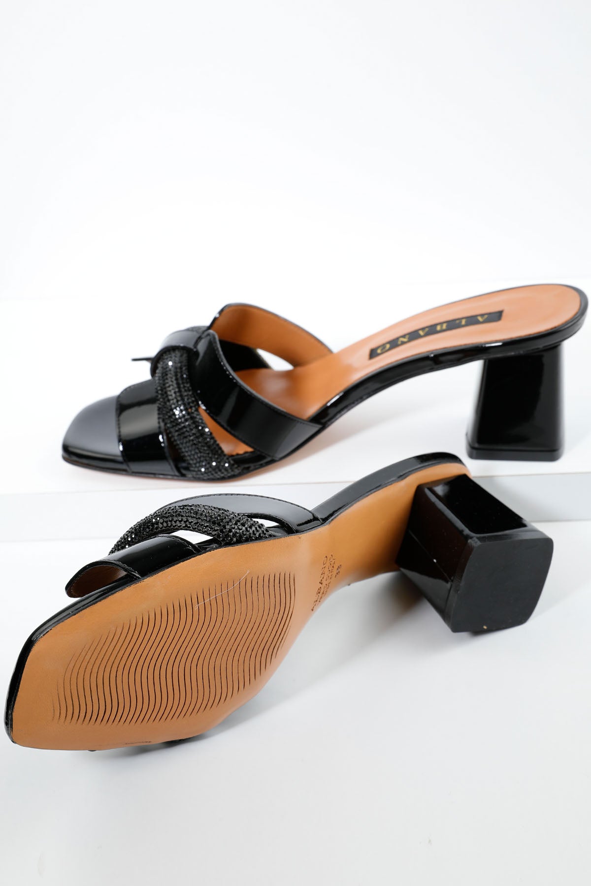 Albano Küt Burun Taş Aksesuarlı Rugan Terlik-Libas Trendy Fashion Store