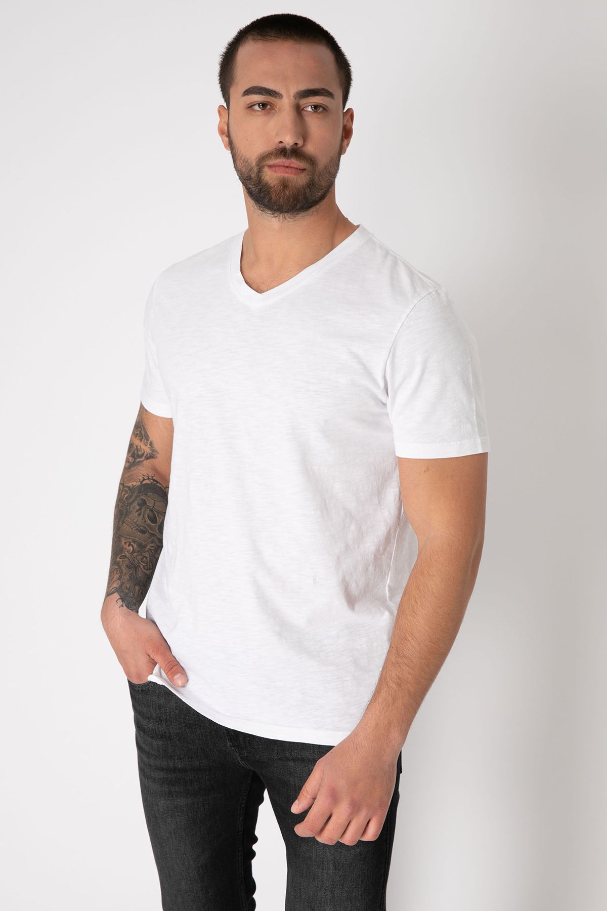 7 For All Mankind V Yaka Organik Pamuklu T-shirt-Libas Trendy Fashion Store