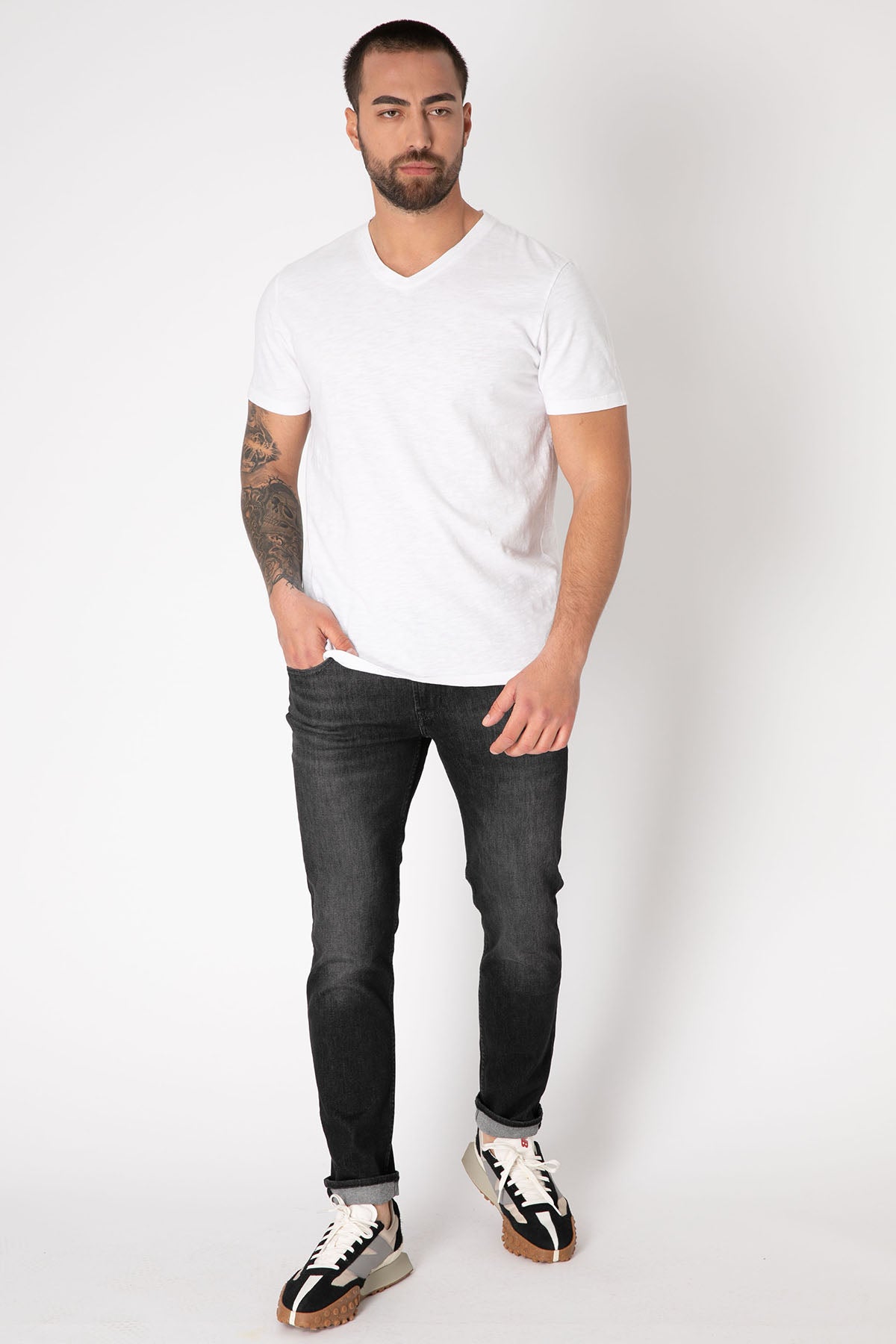 7 For All Mankind V Yaka Organik Pamuklu T-shirt-Libas Trendy Fashion Store