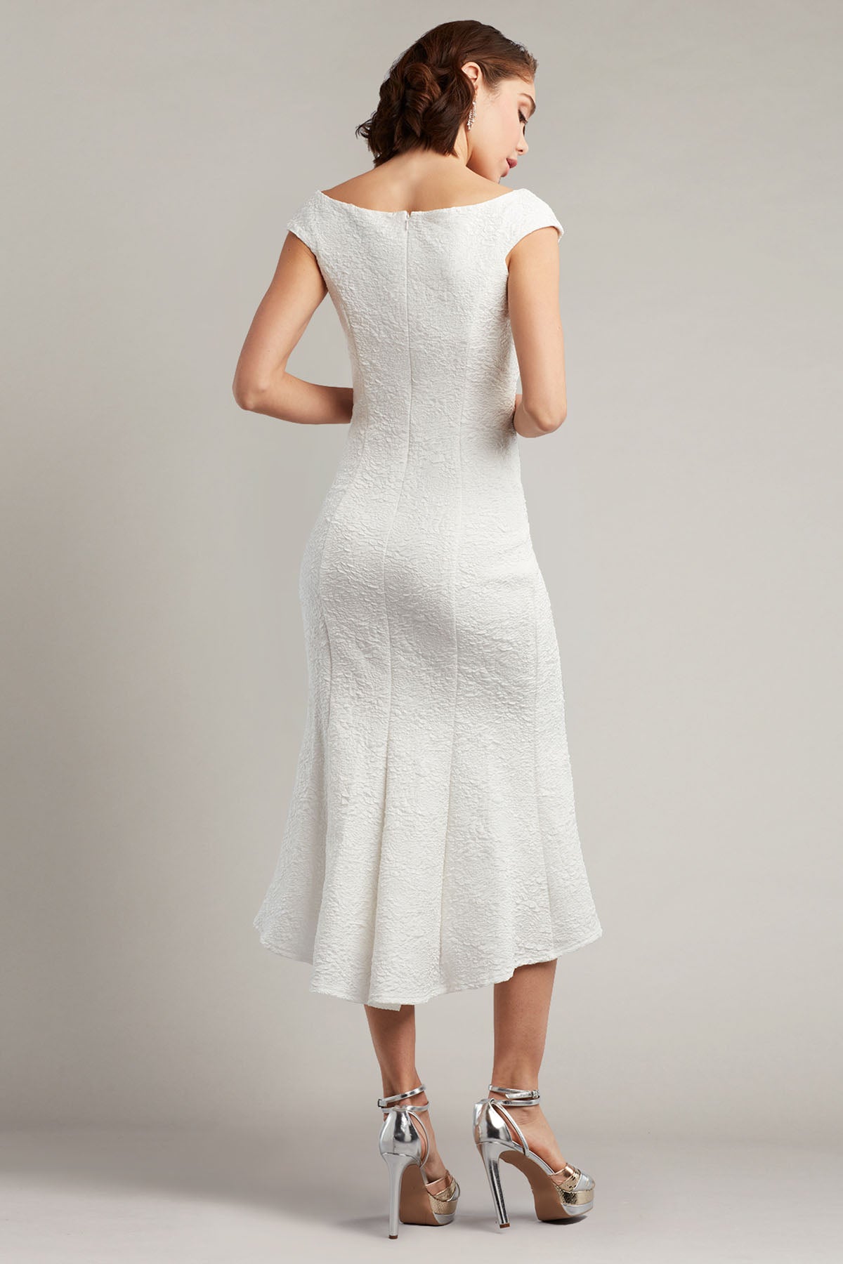 Tadashi Shoji V Yaka Jakarlı Midi Abiye Elbise-Libas Trendy Fashion Store