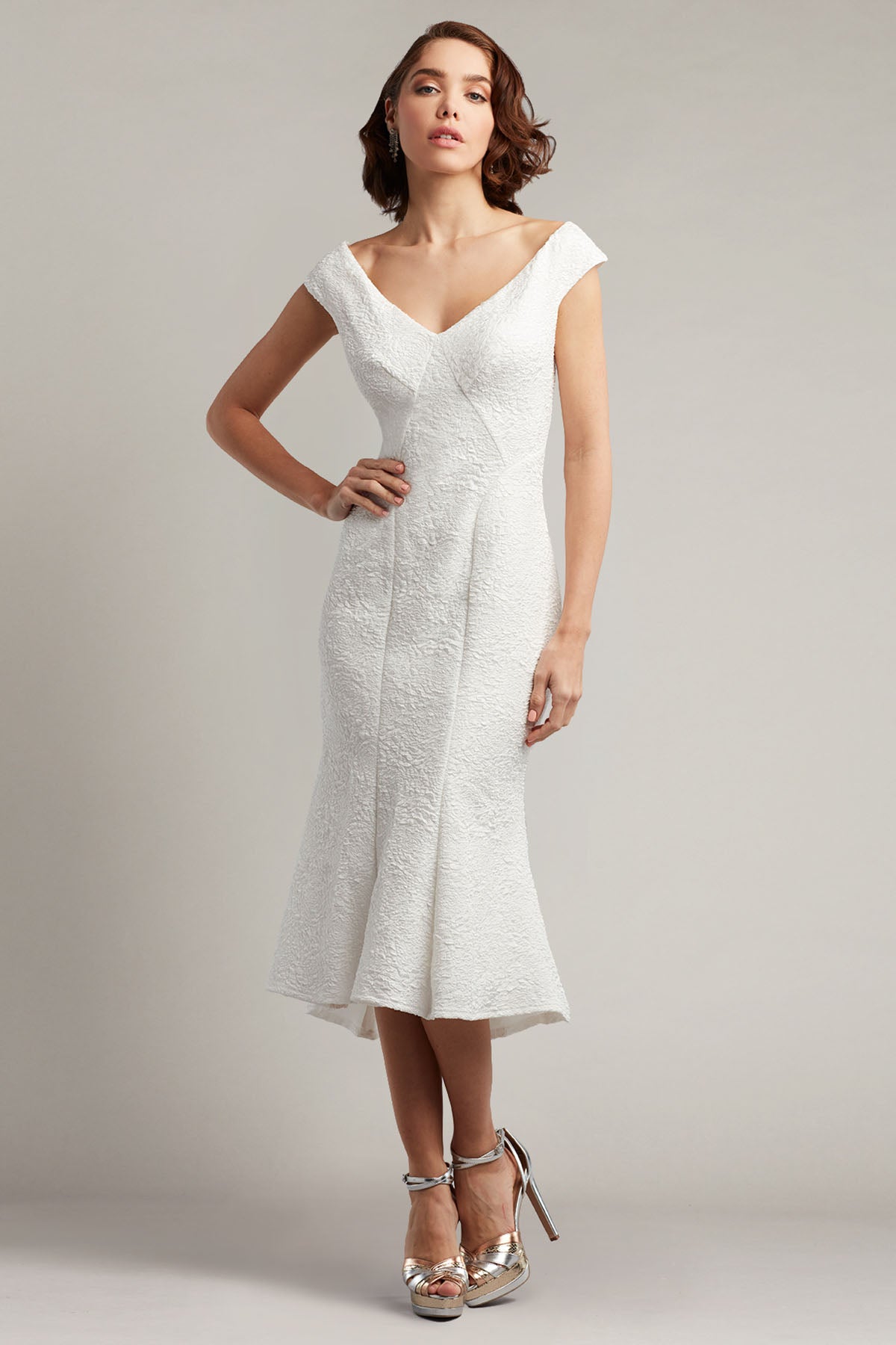 Tadashi Shoji V Yaka Jakarlı Midi Abiye Elbise-Libas Trendy Fashion Store