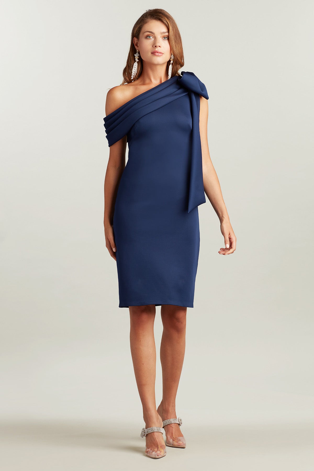 Tadashi Shoji Fiyonk Detaylı Tek Omuz Dizüstü Abiye Elbise-Libas Trendy Fashion Store