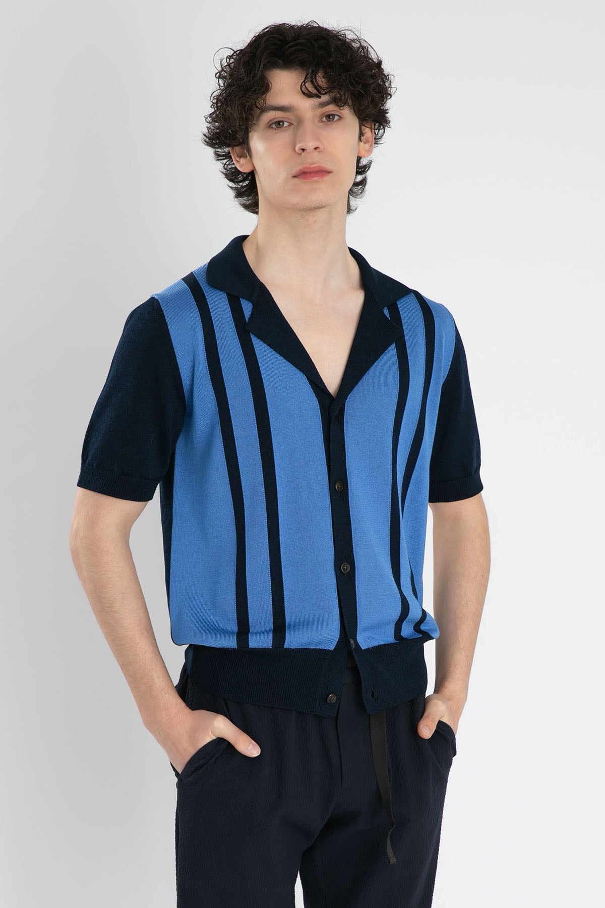 Pantaloni Torino Kamp Yaka Çizgili Örgü Triko Ceket-Libas Trendy Fashion Store