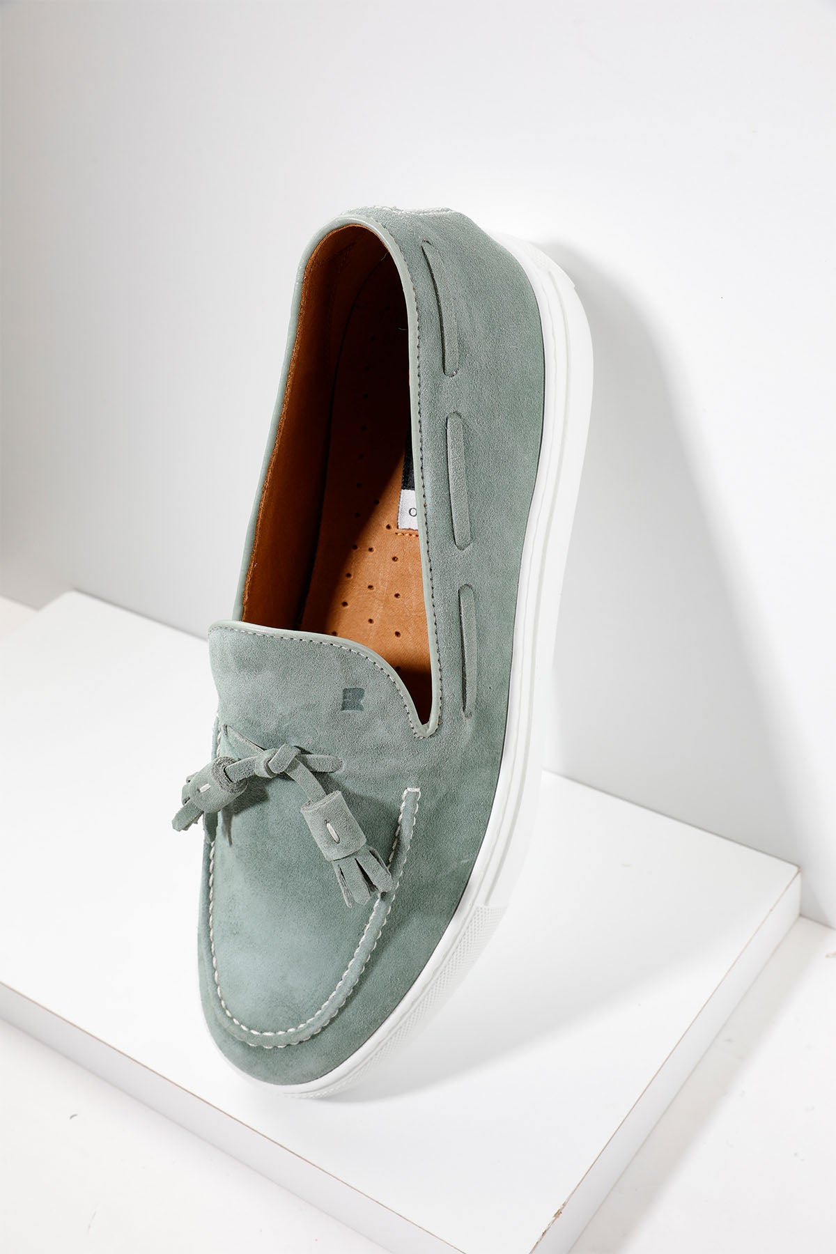 Fratelli Rossetti Püsküllü Süet Loafer Ayakkabı-Libas Trendy Fashion Store