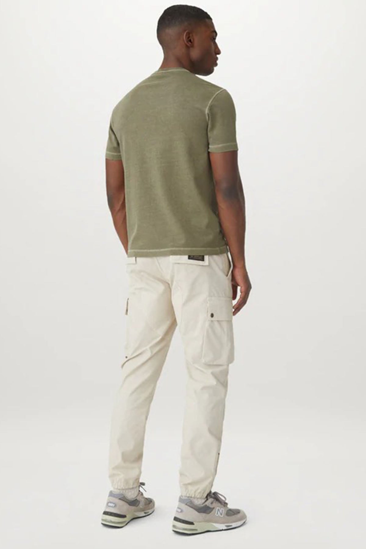 Belstaff Cep Detaylı Yuvarlak Yaka T-shirt-Libas Trendy Fashion Store