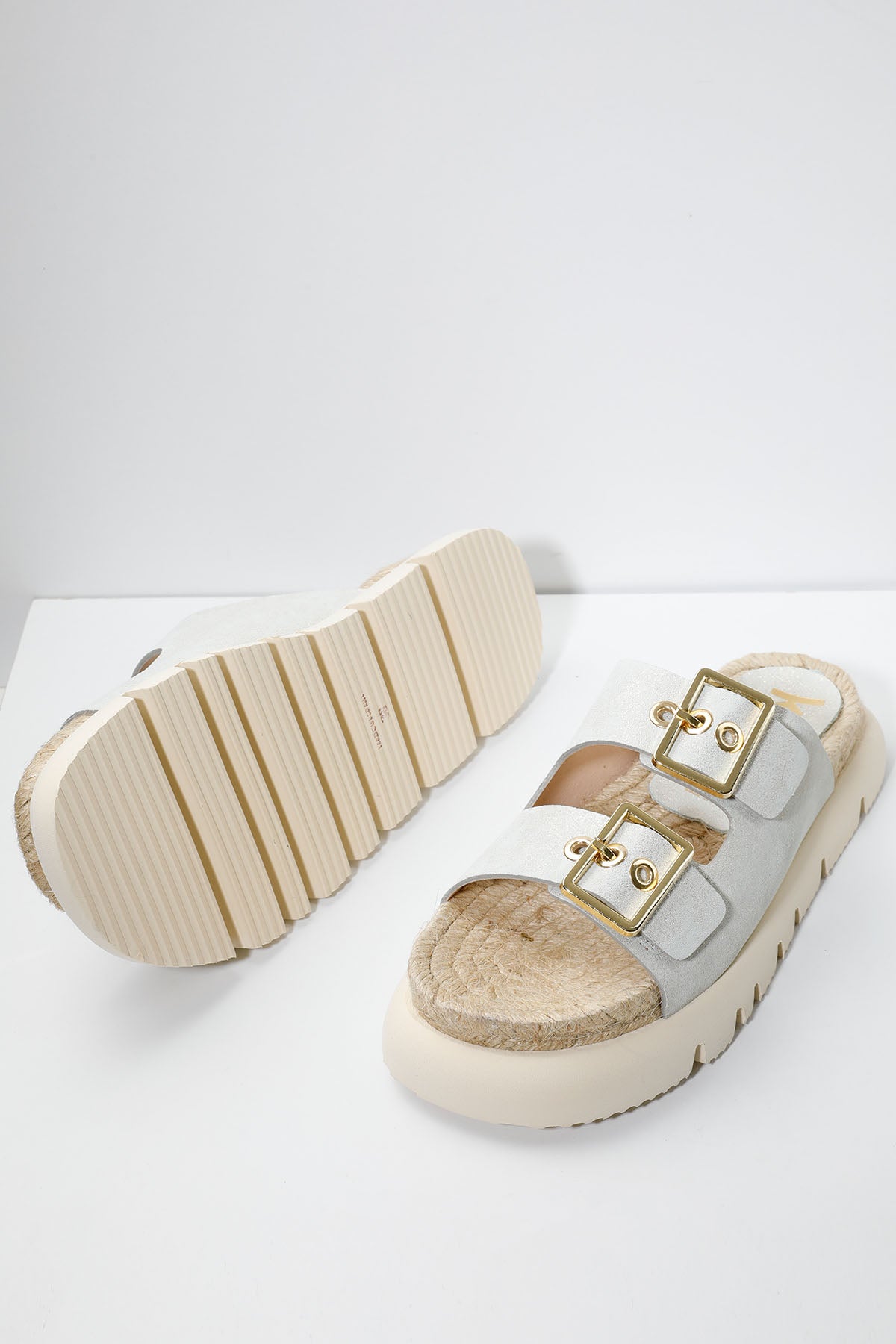 Kanna Çift Metal Tokalı Hasır Deri Terlik-Libas Trendy Fashion Store