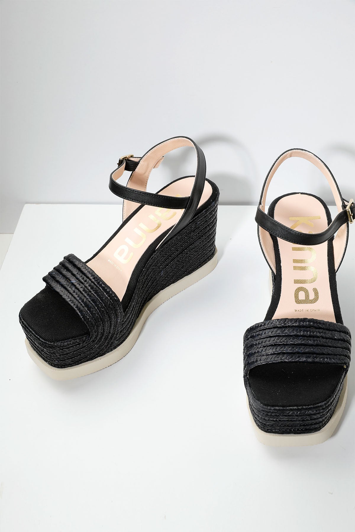 Kanna Küt Burun Dolgu Topuk Hasır Sandalet-Libas Trendy Fashion Store