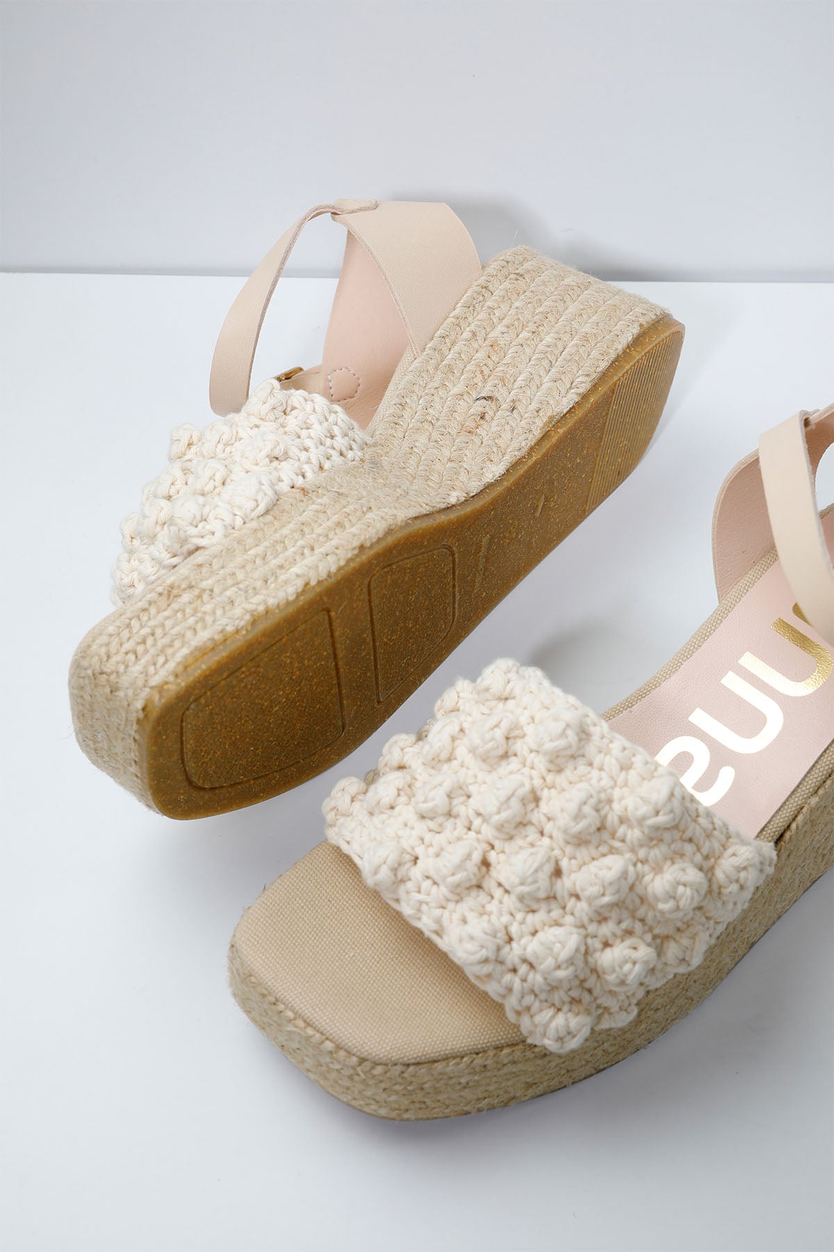 Kanna Küt Burun Platform Taban Örgü Detaylı Sandalet-Libas Trendy Fashion Store