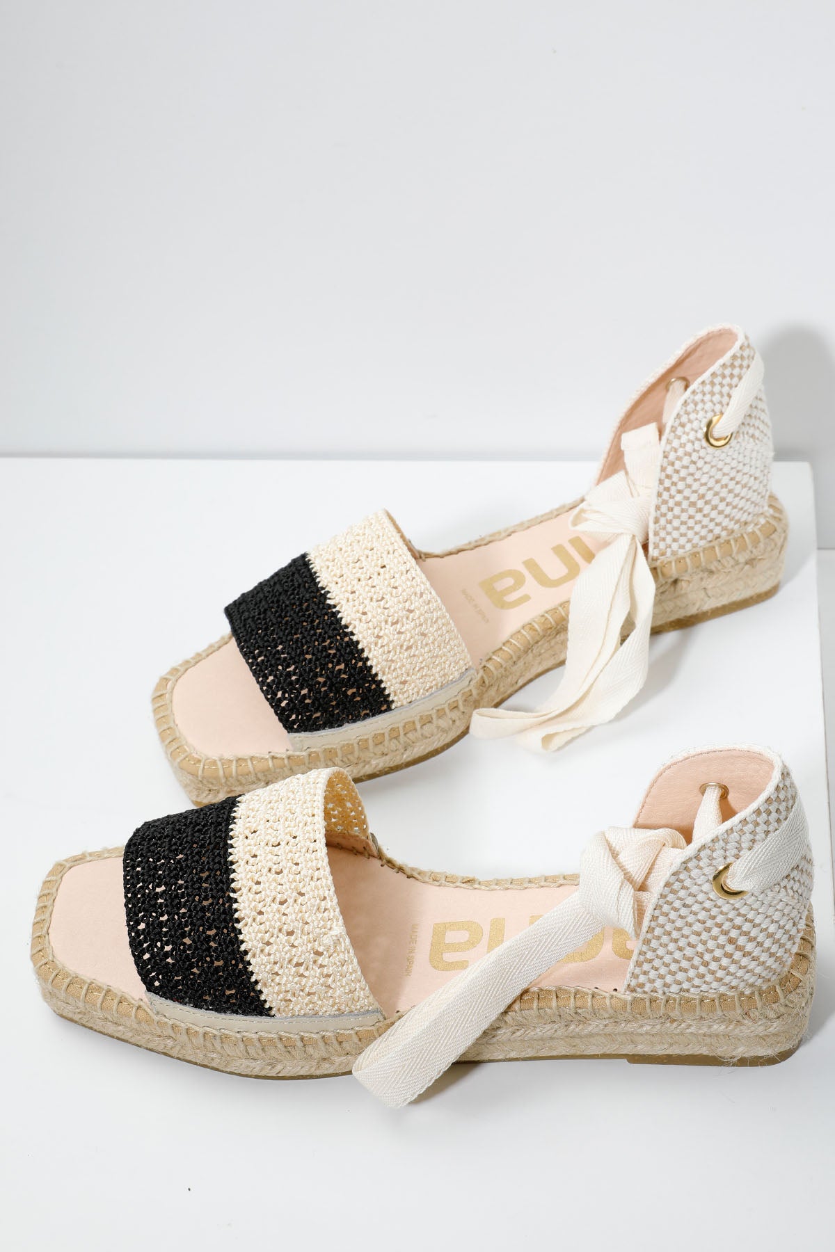 Kanna Bilekten Bağlamalı Küt Burun Espadril-Libas Trendy Fashion Store