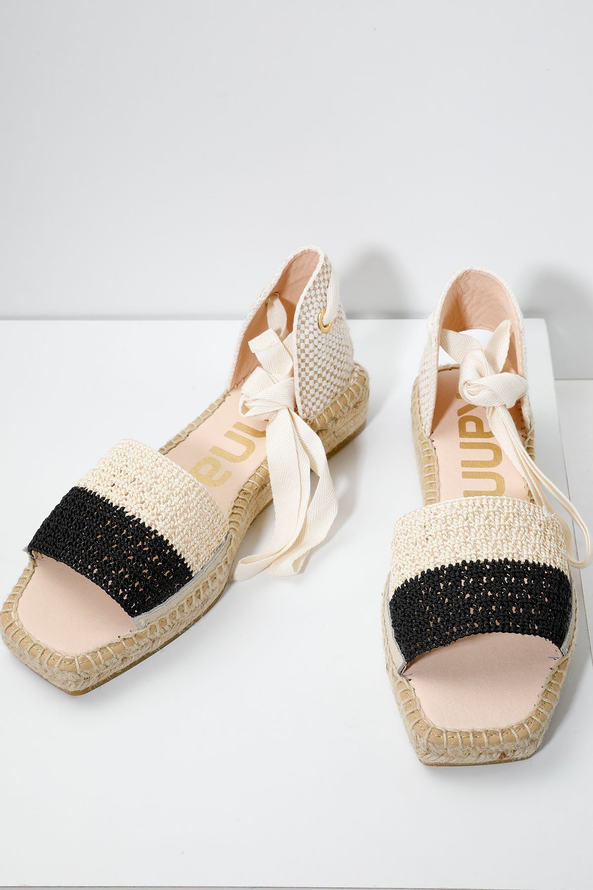 Kanna Bilekten Bağlamalı Küt Burun Espadril-Libas Trendy Fashion Store