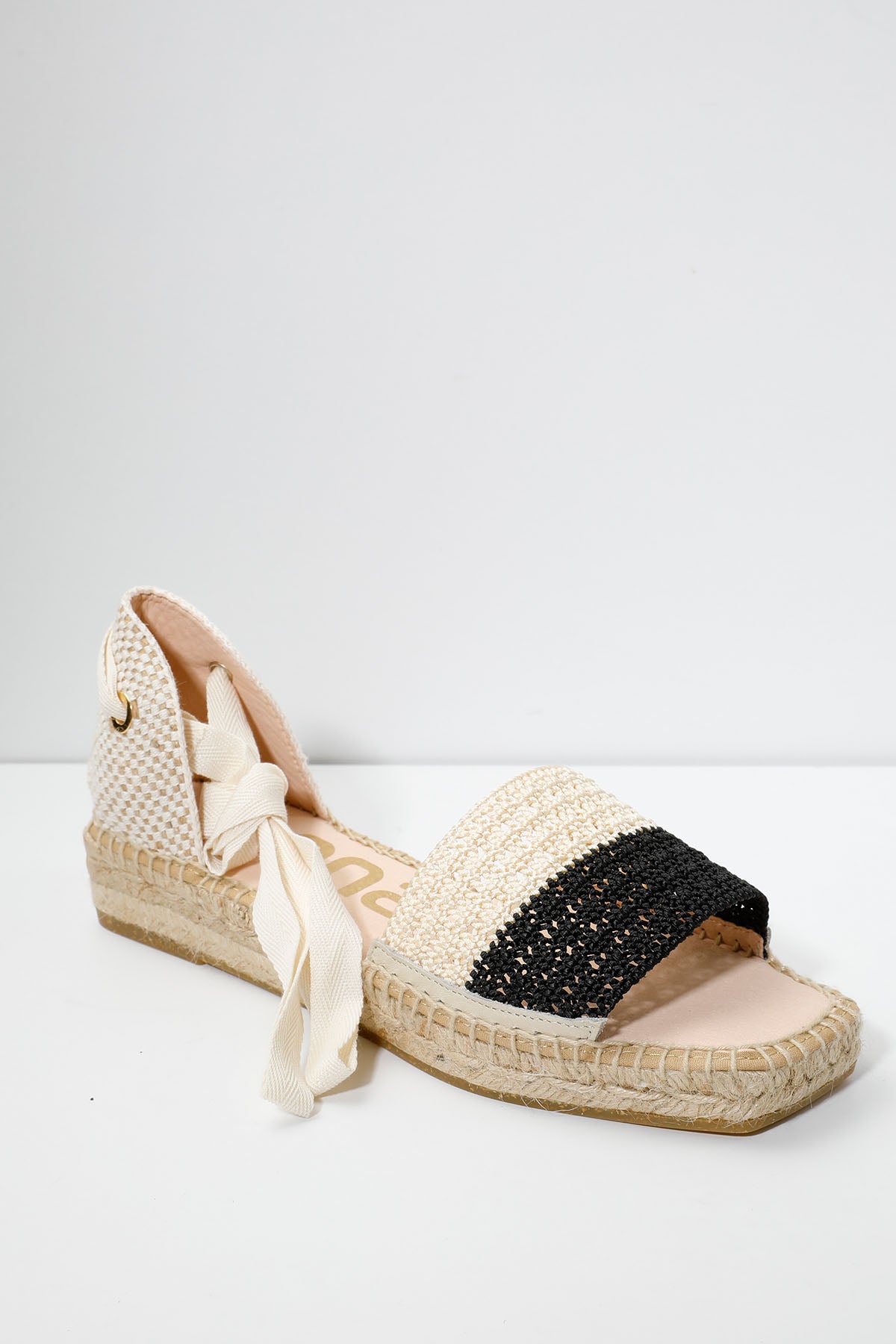 Kanna Bilekten Bağlamalı Küt Burun Espadril-Libas Trendy Fashion Store