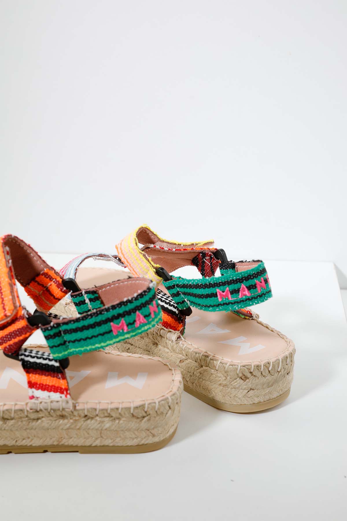 Manebi Tulum Cırt Cırt Bantlı Renkli Desenli Sandalet-Libas Trendy Fashion Store