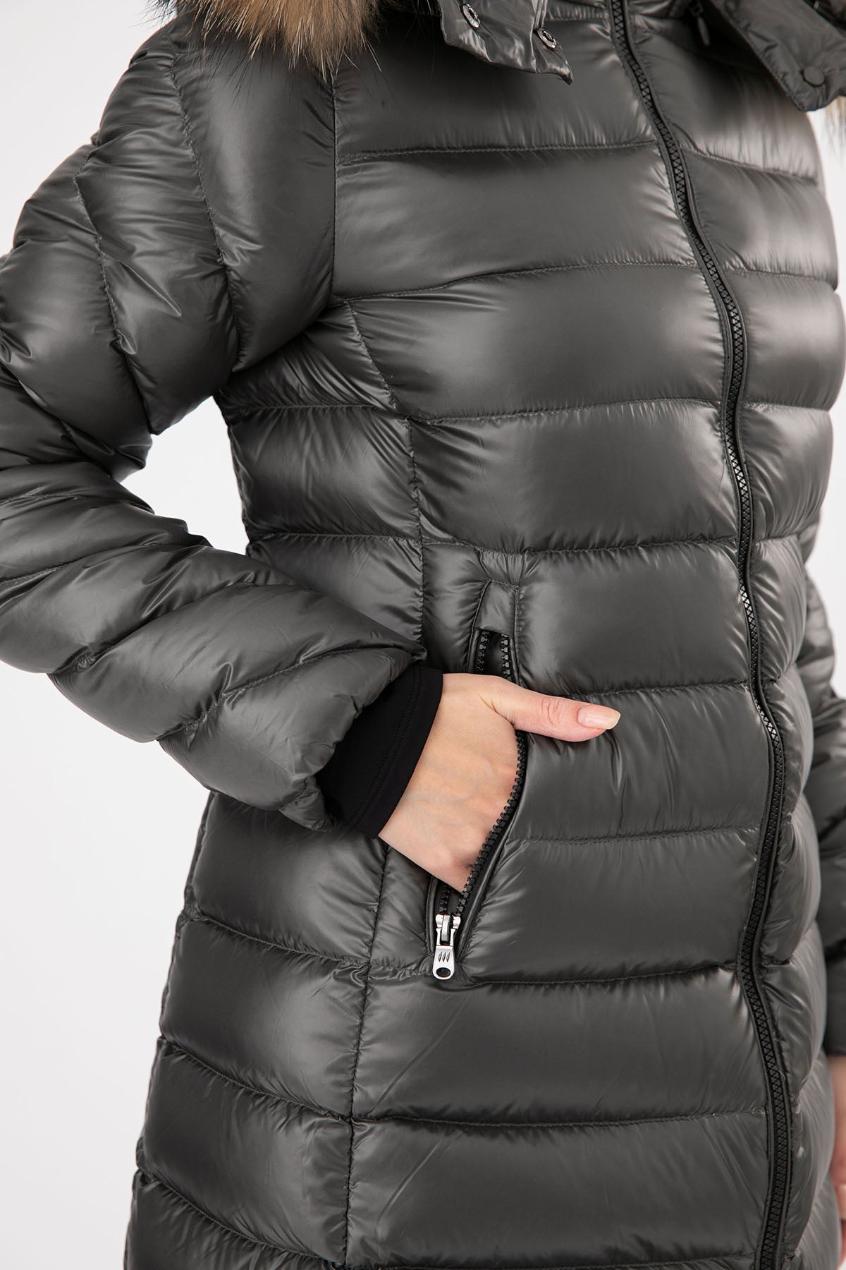 Hetrego Ingrid Slim Fit Kürklü Kapüşonlu Puffer Mont-Libas Trendy Fashion Store