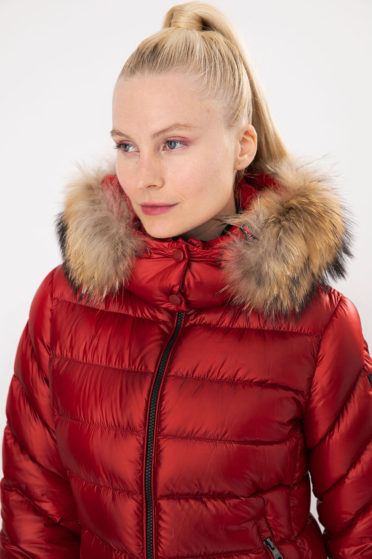 Hetrego Holly Slim Fit Kürklü Kapüşonlu Puffer Mont-Libas Trendy Fashion Store