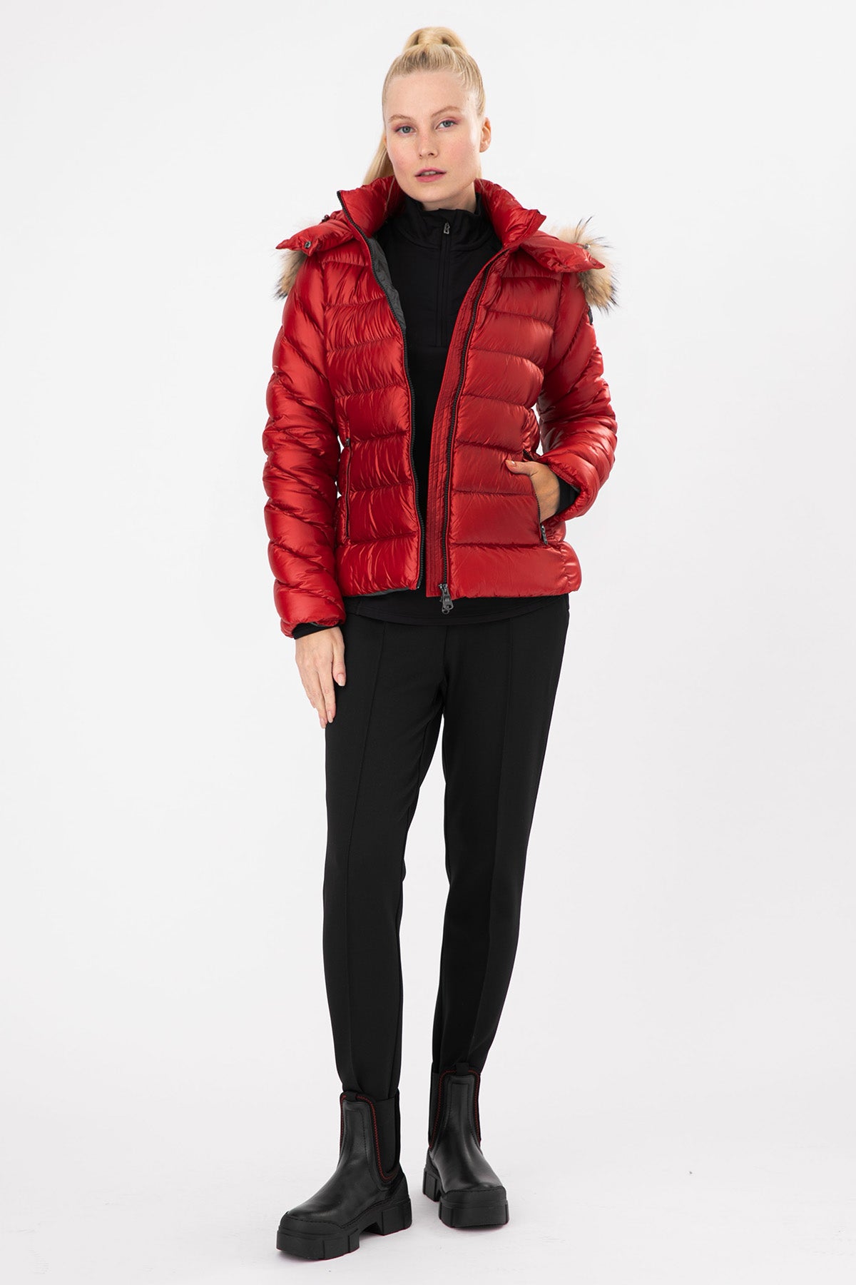 Hetrego Holly Slim Fit Kürklü Kapüşonlu Puffer Mont-Libas Trendy Fashion Store