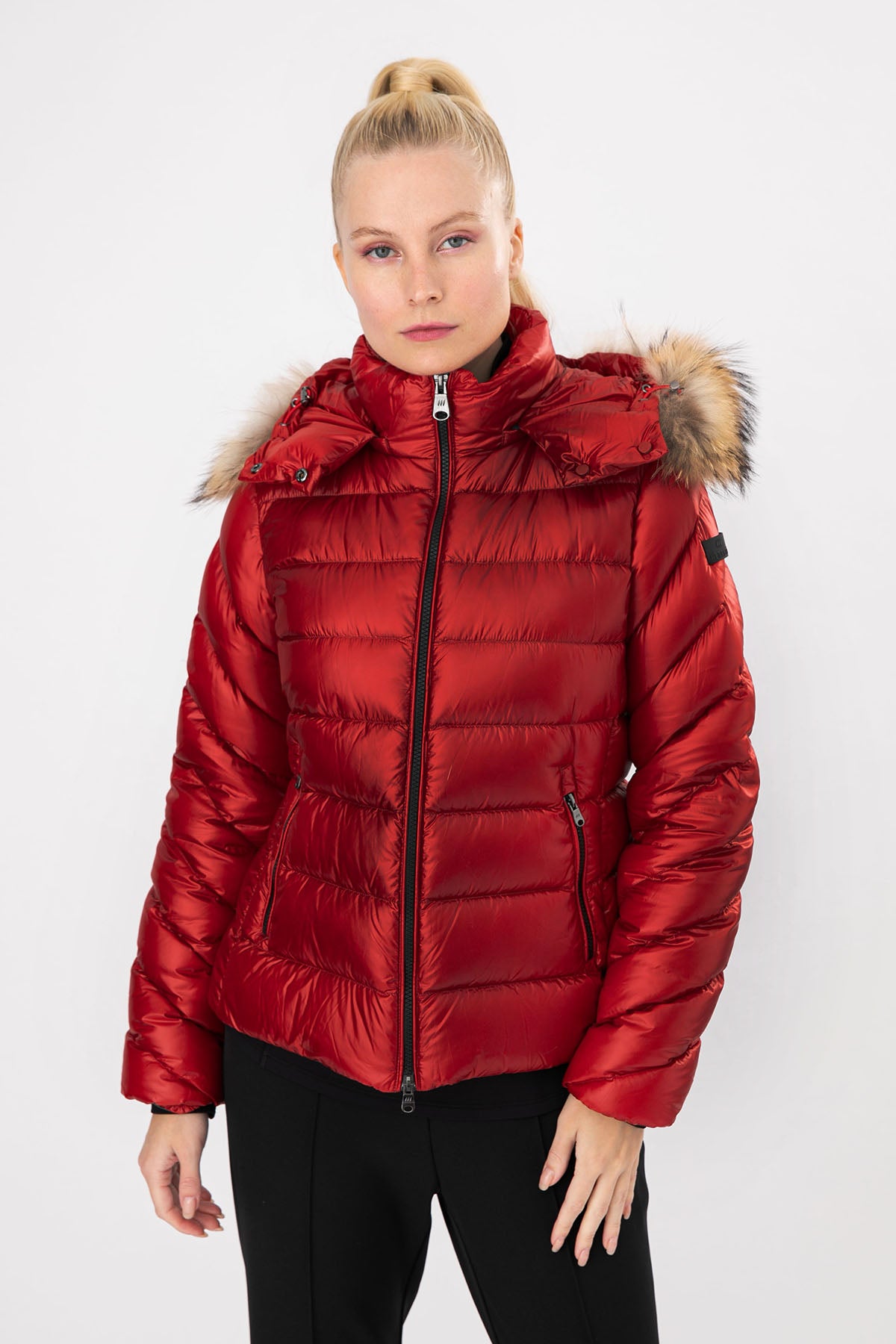 Hetrego Holly Slim Fit Kürklü Kapüşonlu Puffer Mont-Libas Trendy Fashion Store