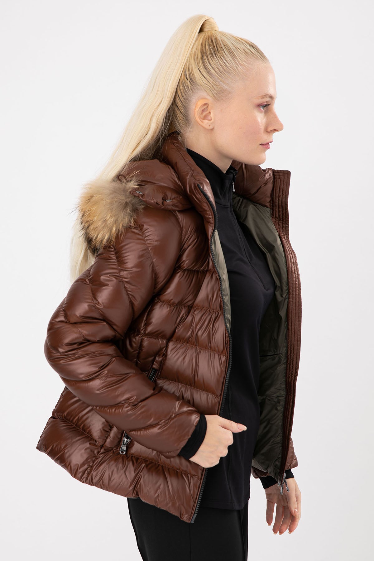 Hetrego Holly Slim Fit Kürklü Kapüşonlu Puffer Mont-Libas Trendy Fashion Store