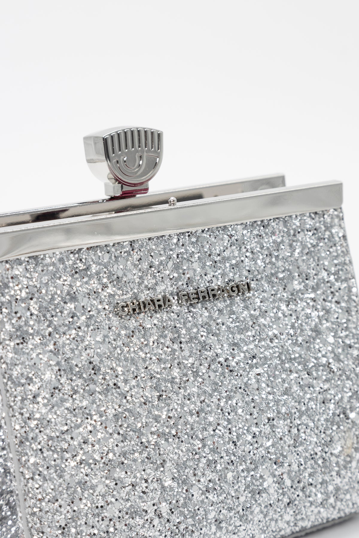 Chiara Ferragni Logolu Parlak Abiye Çanta-Libas Trendy Fashion Store