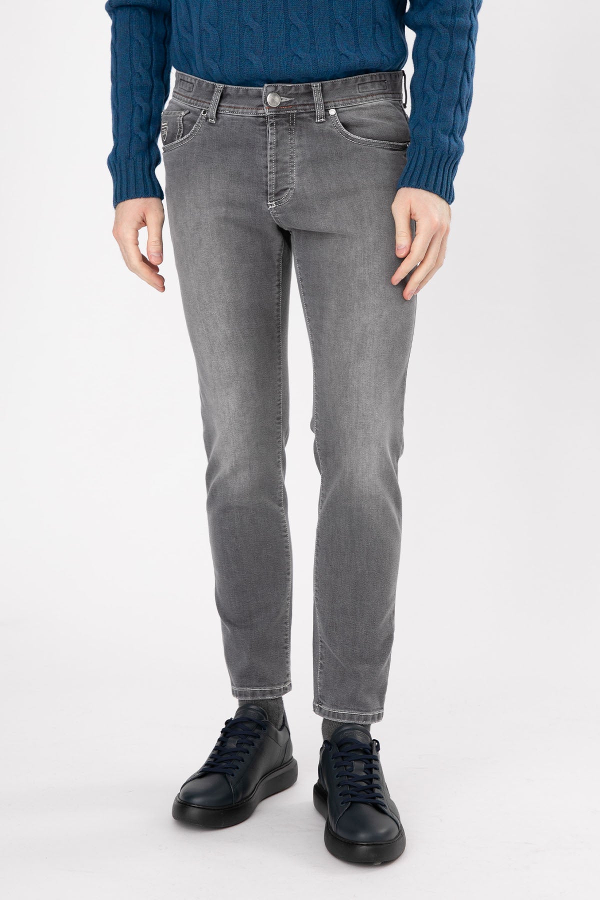 Richard J. Brown Cortina Slim Fit Jeans-Libas Trendy Fashion Store