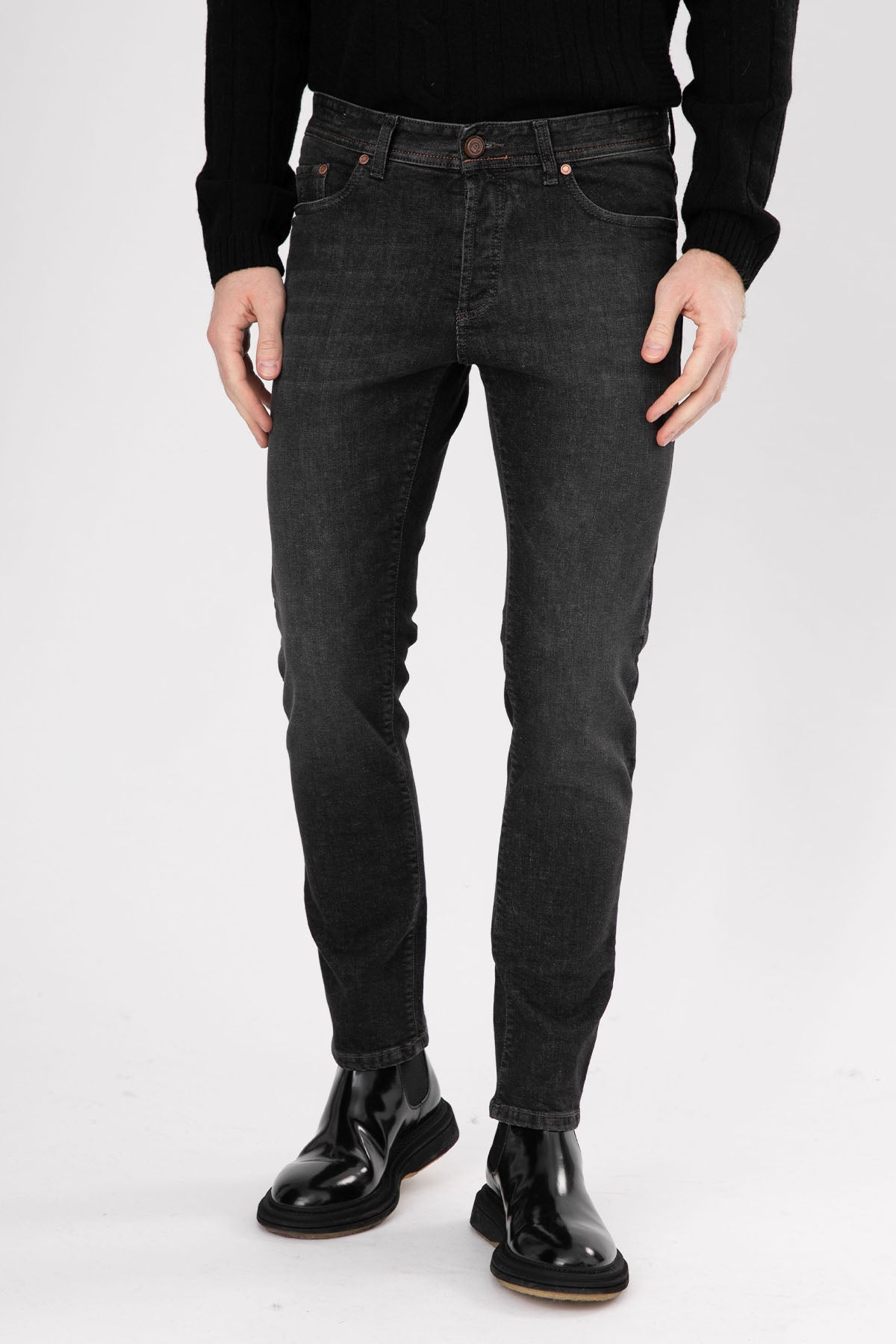 Richard J. Brown Cortina Slim Fit Jeans-Libas Trendy Fashion Store