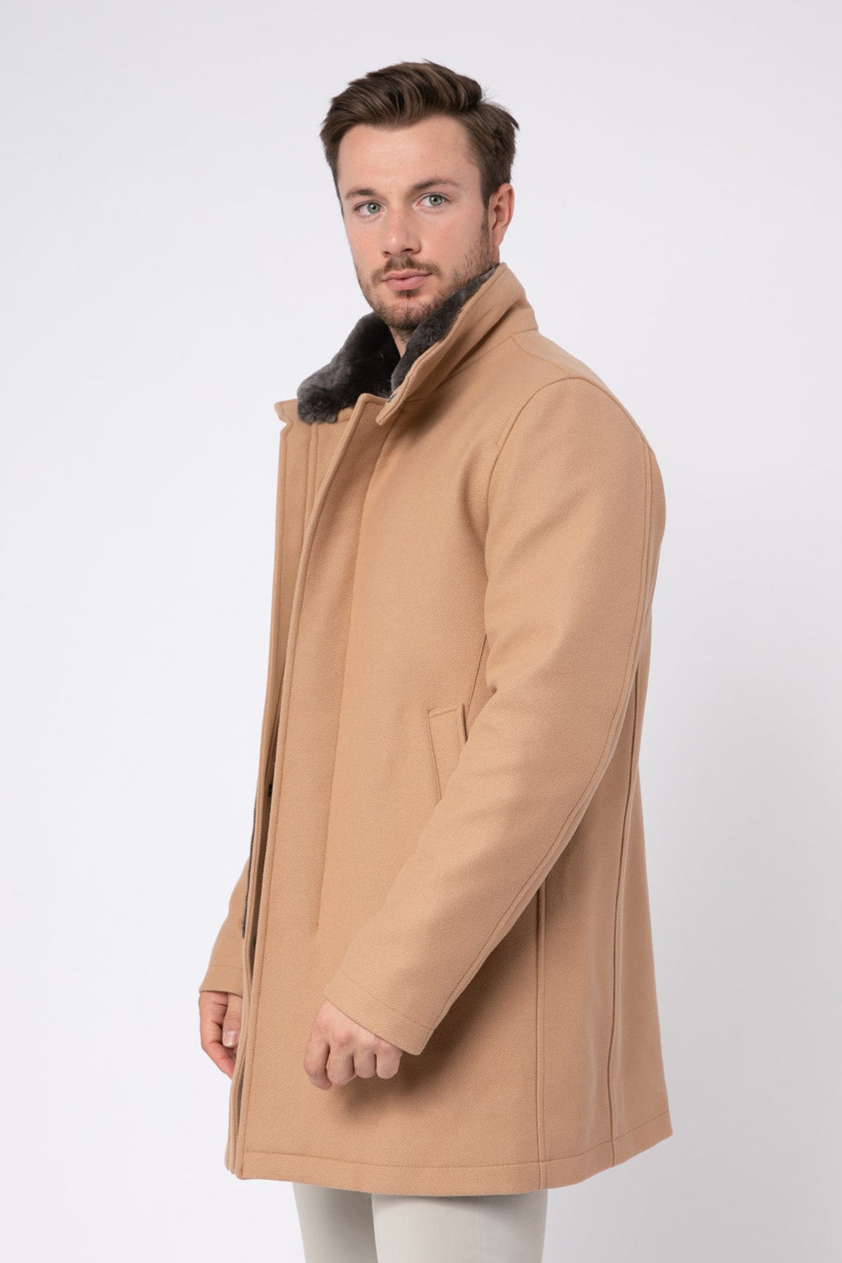 Herno Yakası Eko Kürklü Yün Kaban-Libas Trendy Fashion Store