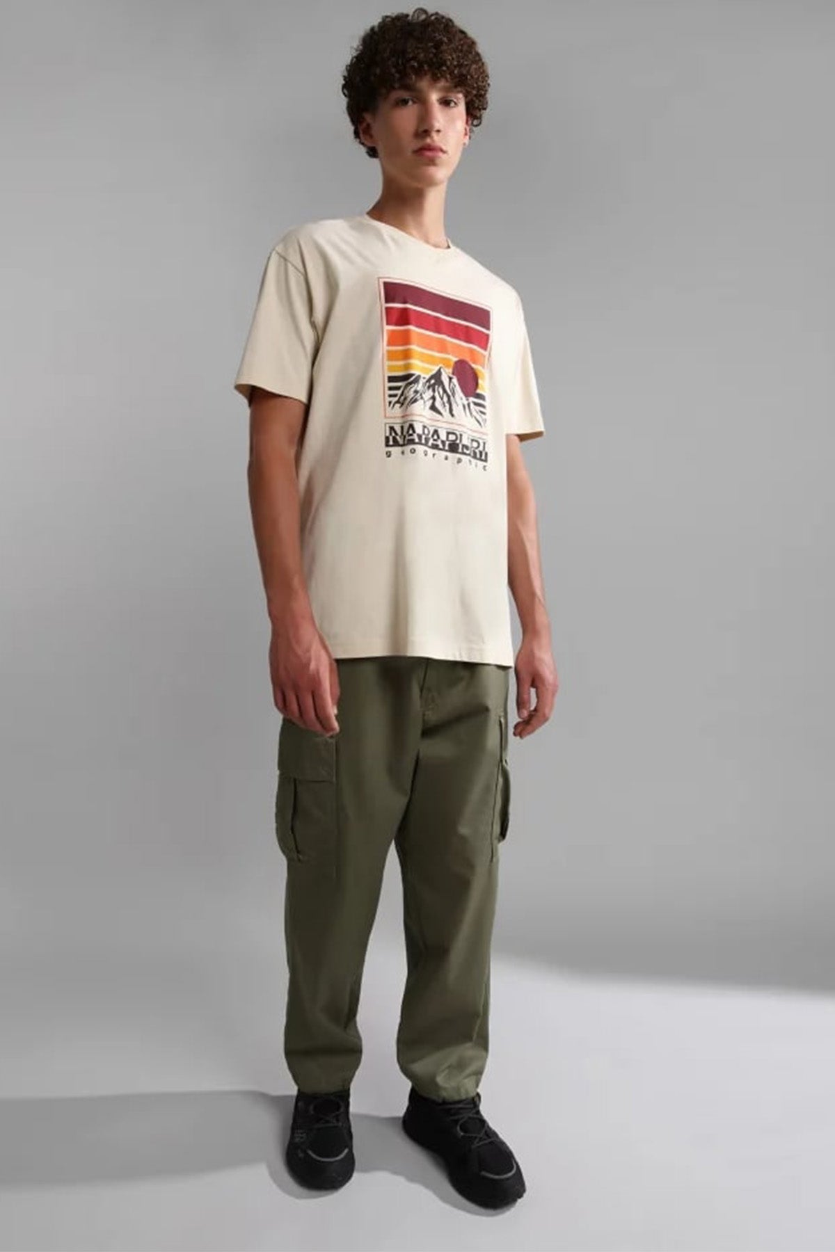 Napapijri Hill Grafik Baskılı Geniş Kesim T-shirt-Libas Trendy Fashion Store