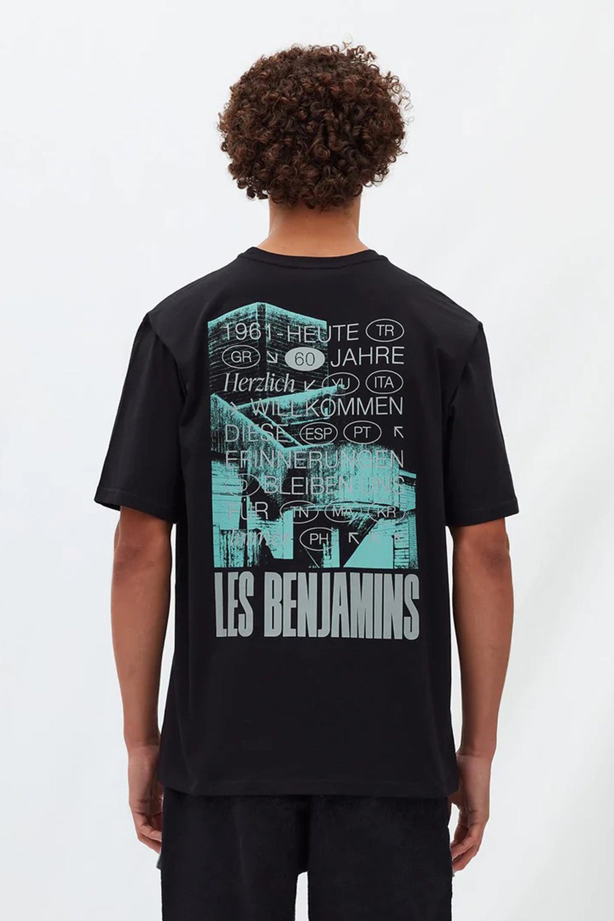 Les Benjamins Yuvarlak Yaka Logolu T-shirt-Libas Trendy Fashion Store