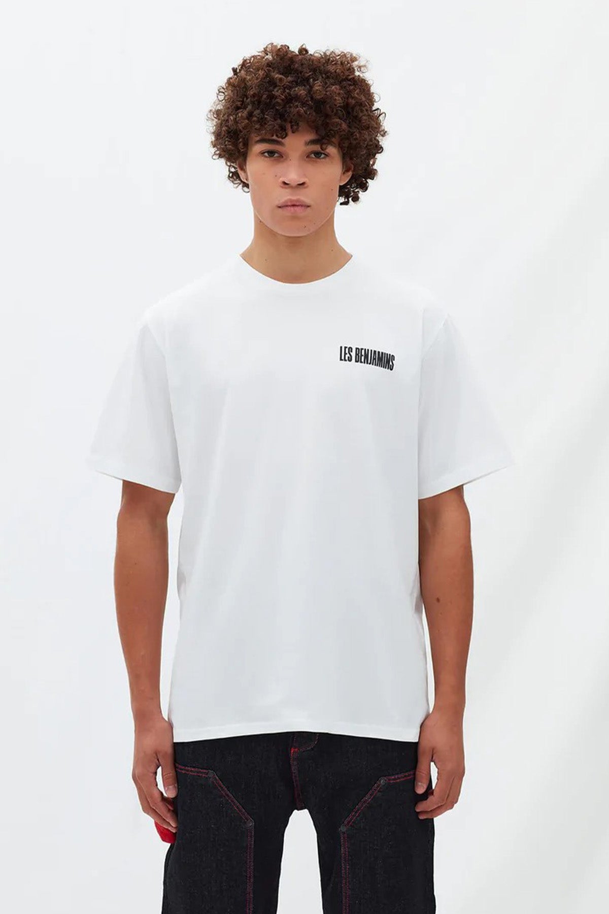 Les Benjamins Yuvarlak Yaka Logolu T-shirt-Libas Trendy Fashion Store