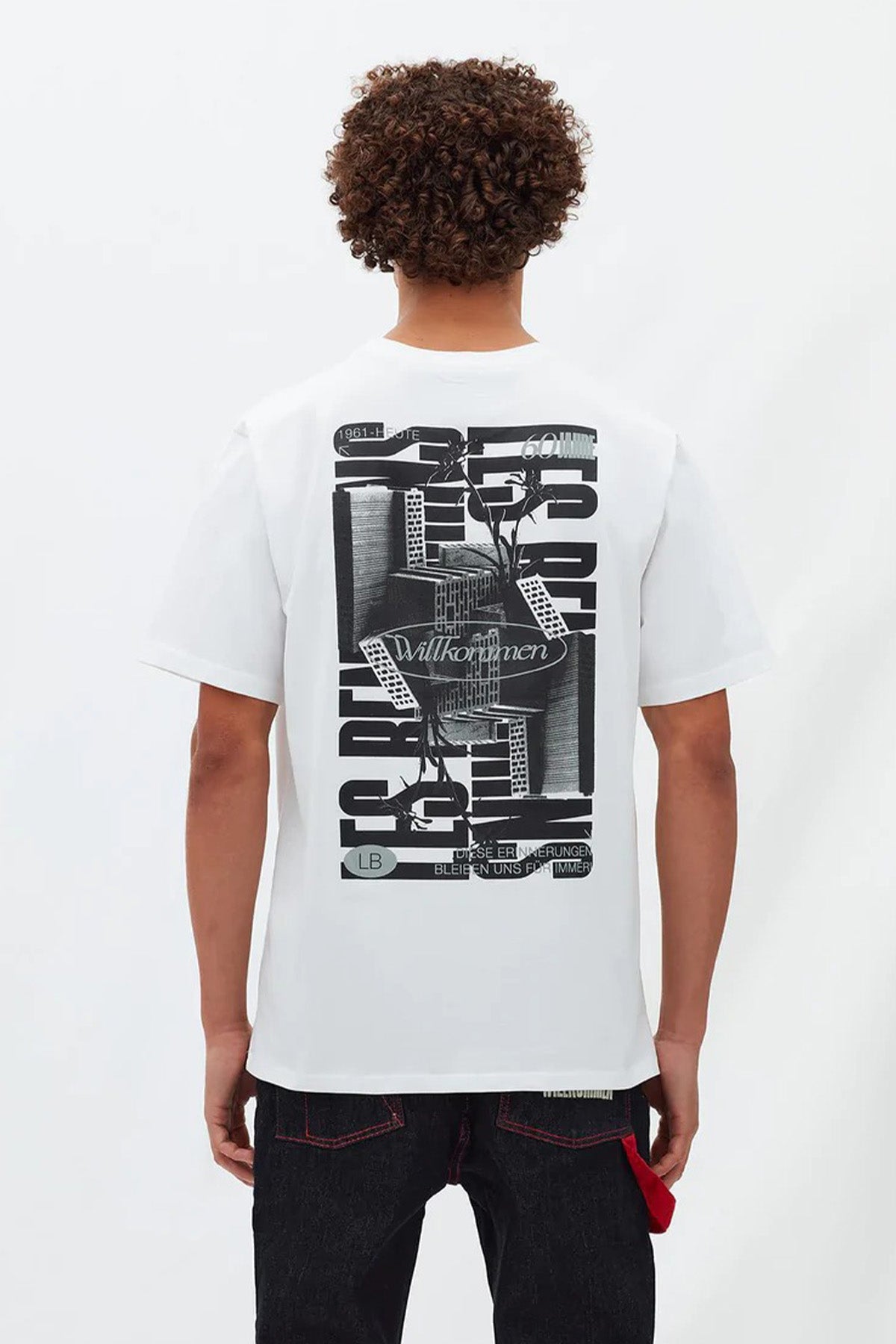 Les Benjamins Yuvarlak Yaka Logolu T-shirt-Libas Trendy Fashion Store