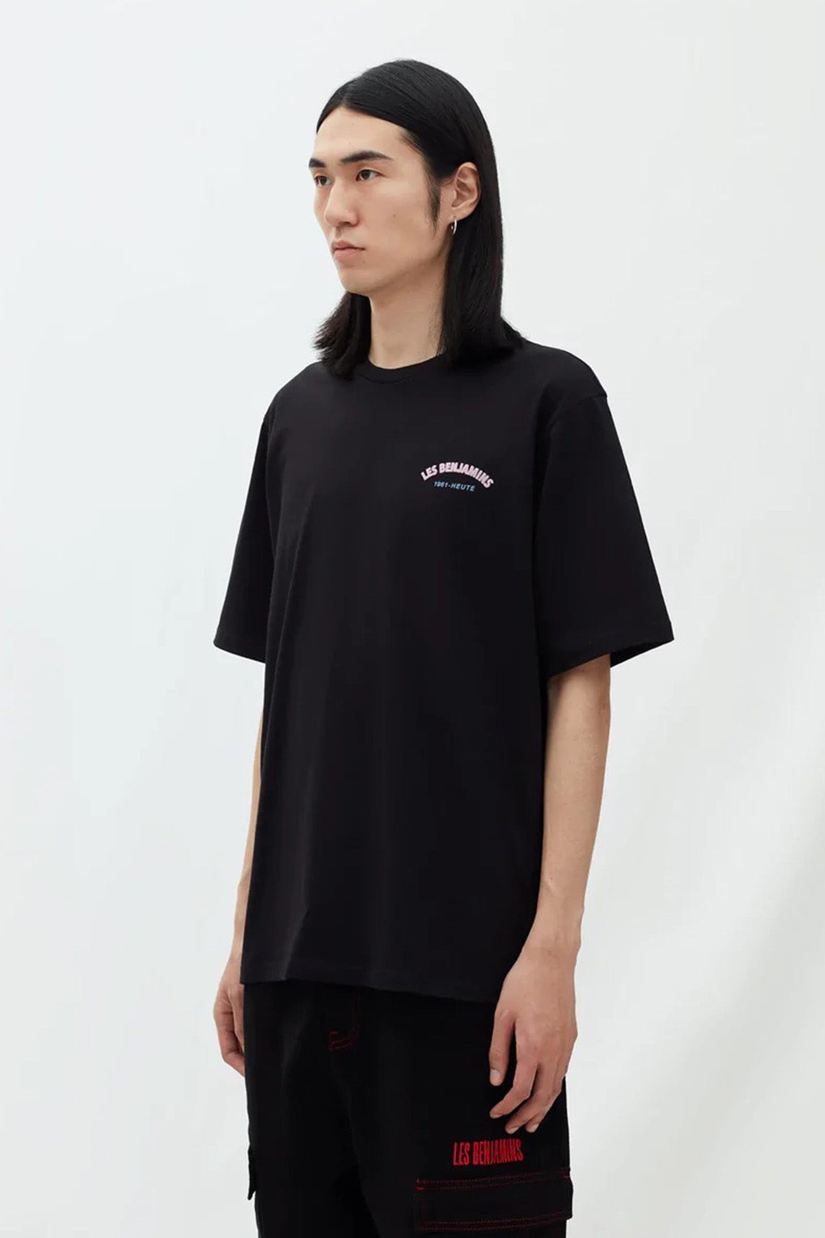 Les Benjamins Yuvarlak Yaka Logolu T-shirt-Libas Trendy Fashion Store