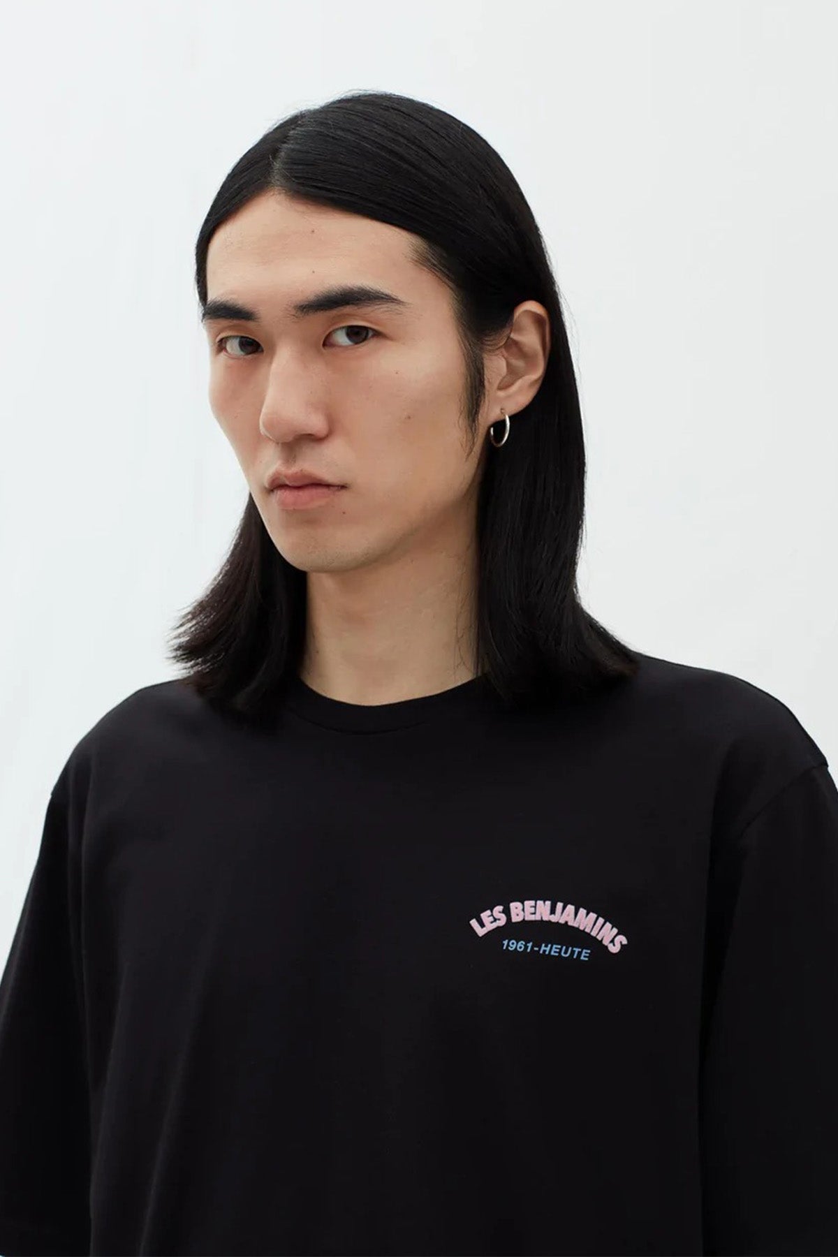 Les Benjamins Yuvarlak Yaka Logolu T-shirt-Libas Trendy Fashion Store