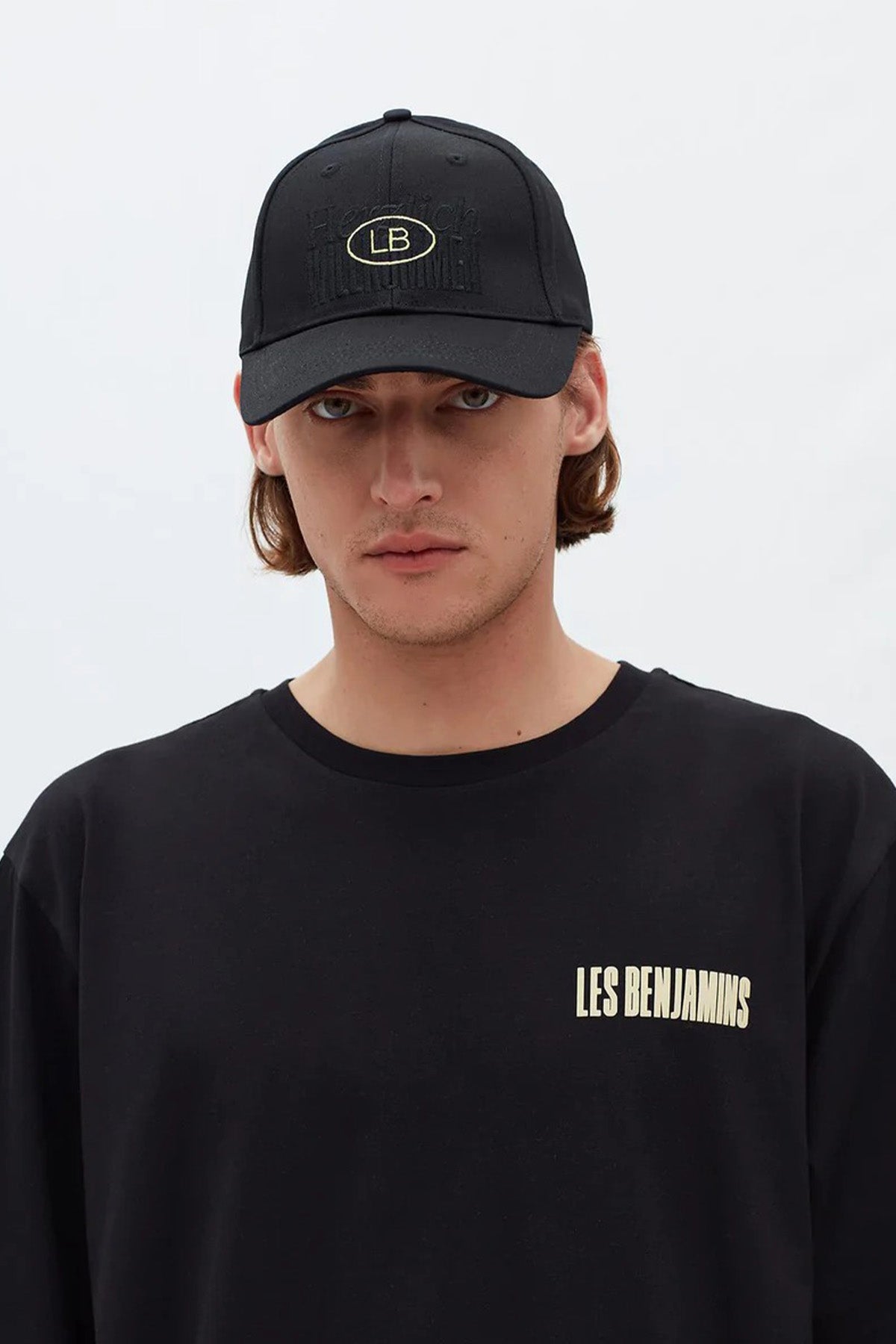 Les Benjamins Yuvarlak Yaka Logolu T-shirt-Libas Trendy Fashion Store