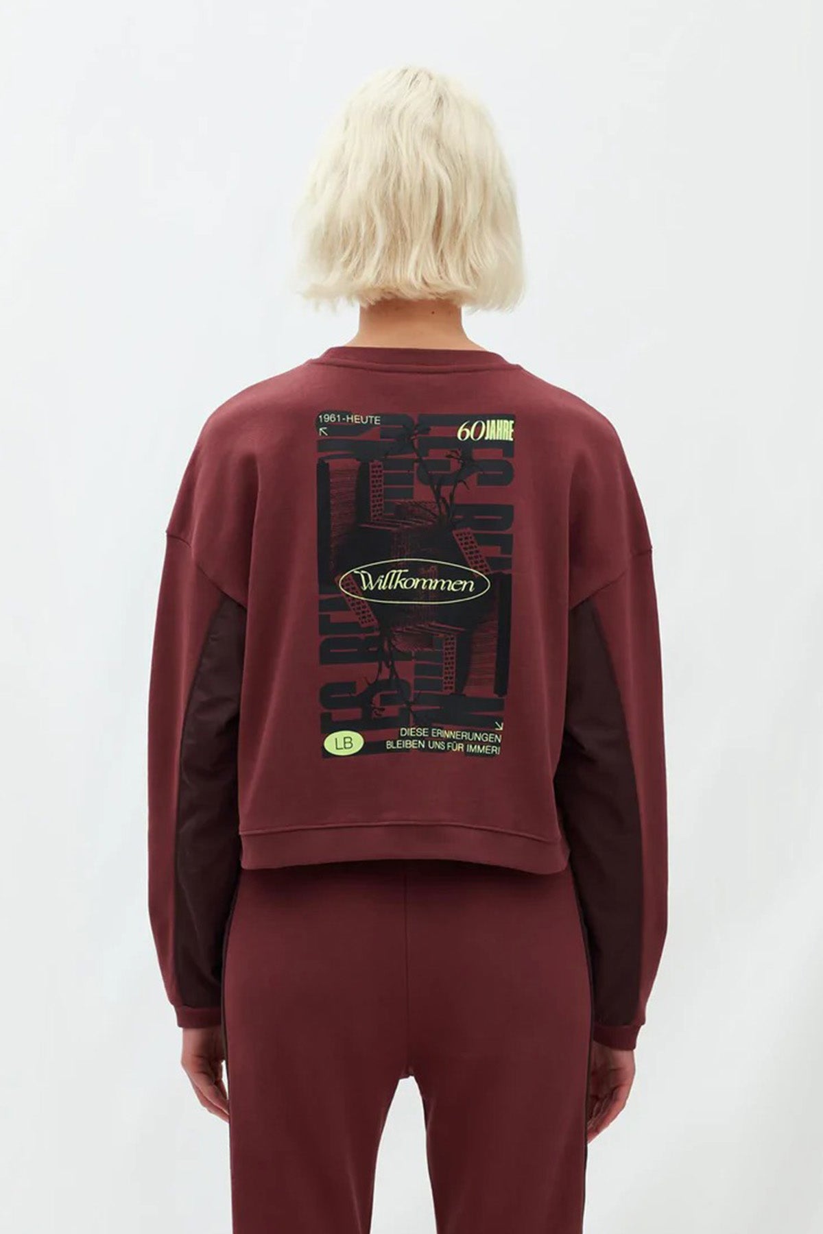 Les Benjamins Yuvarlak Yaka Crop Sweatshirt-Libas Trendy Fashion Store