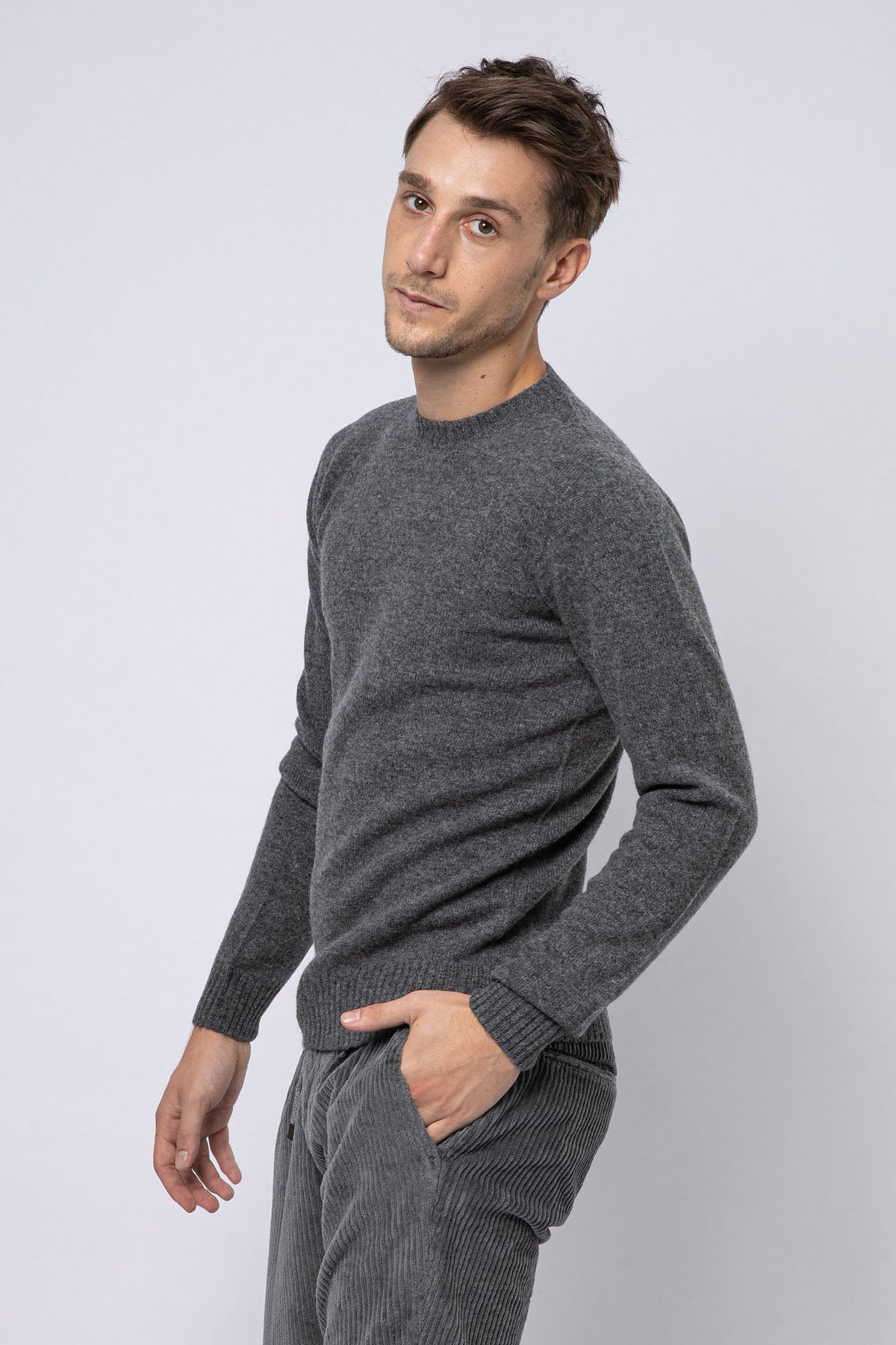 Fradi Yuvarlak Yaka Yün Triko-Libas Trendy Fashion Store