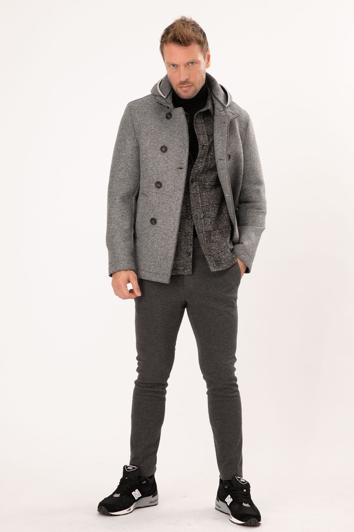 Fradi Warner Kapüşonlu Kruvaze Kaban-Libas Trendy Fashion Store