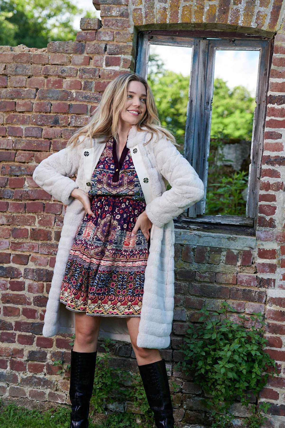 Rene Derhy Kapüşonlu Kuşaklı Kürk Kaban-Libas Trendy Fashion Store