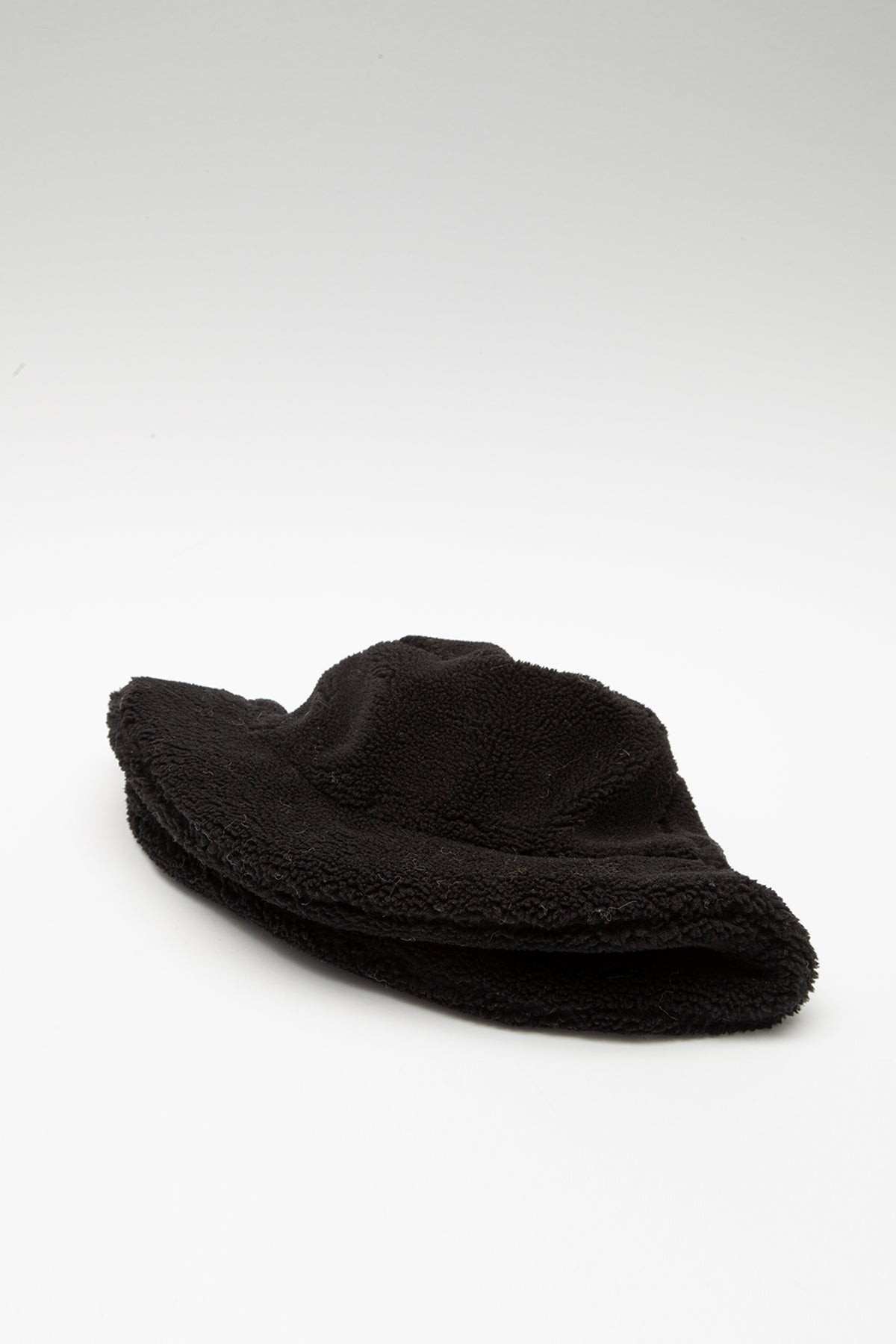 Rene Derhy Peluş Şapka-Libas Trendy Fashion Store